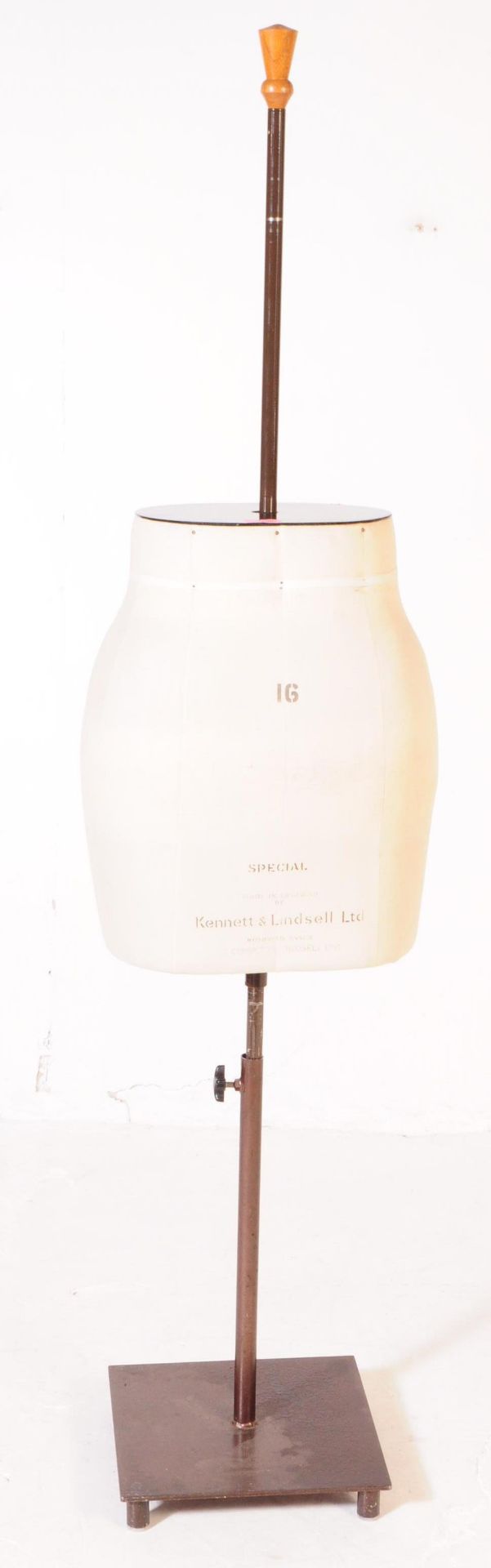 KENNETT & LINDSELL LTD - LOWER HALF SKIRT MANNEQUIN