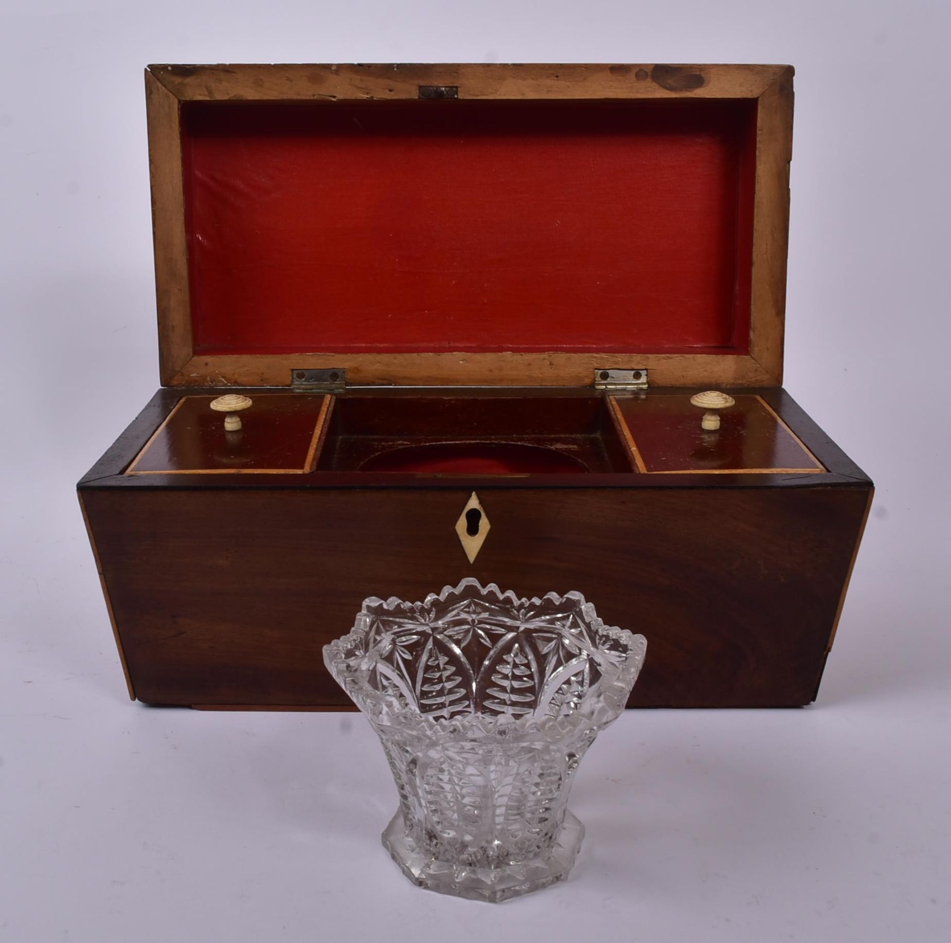 19TH CENTURY GEORGE III MAHOGANY TEA CADDY - Bild 2 aus 6