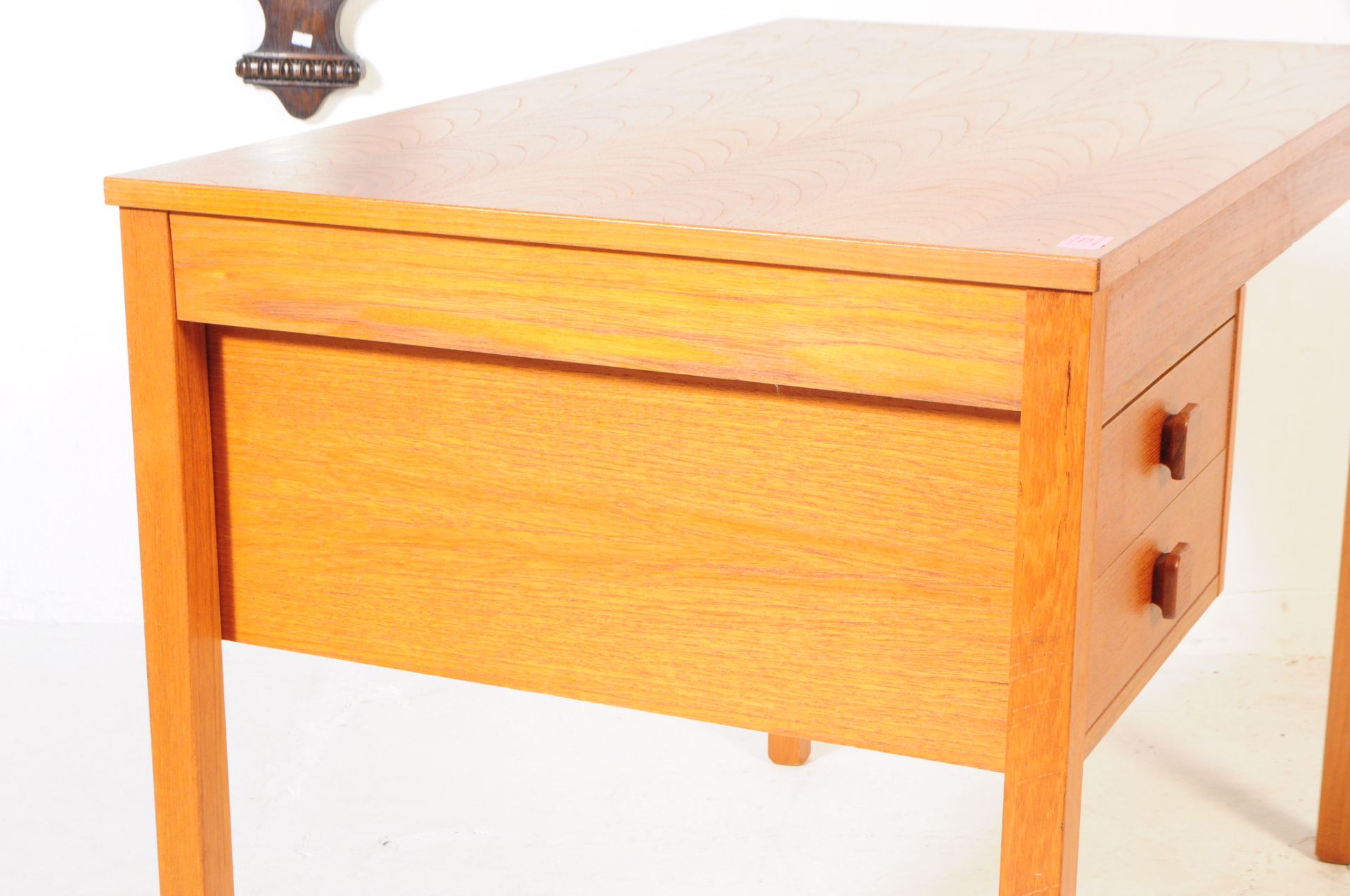 BRITISH MODERN DESIGN - TEAK VENEERED SCHOOL DESK - Image 4 of 5