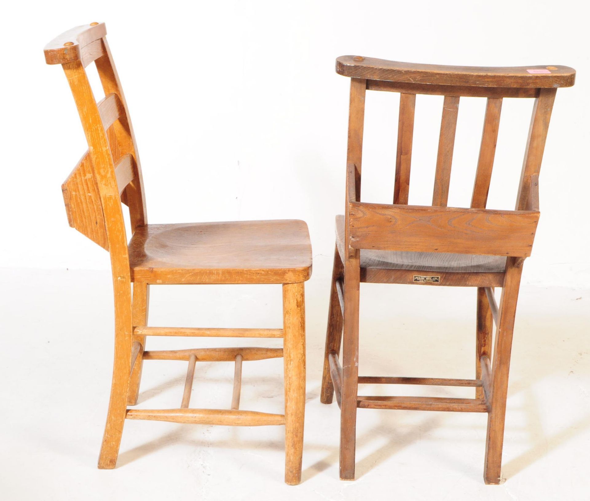TWELVE VICTORIAN BEECH AND ELM WINDSOR DINING CHAIRS - Image 3 of 5