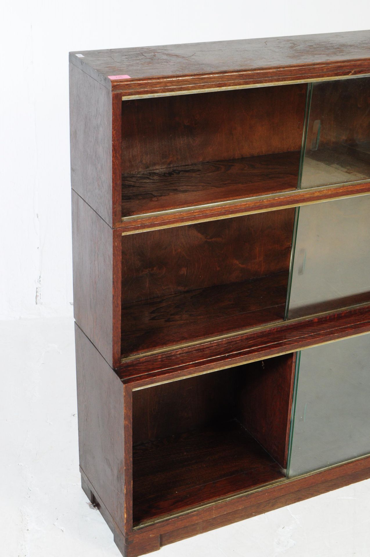 MINTY - MID CENTURY GLAZED OAK BARRISTER / LAWYER BOOKCASE - Image 3 of 6