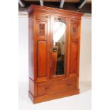 EARLY 20TH CENTURY EDWARDIAN OAK DOUBLE WARDROBE