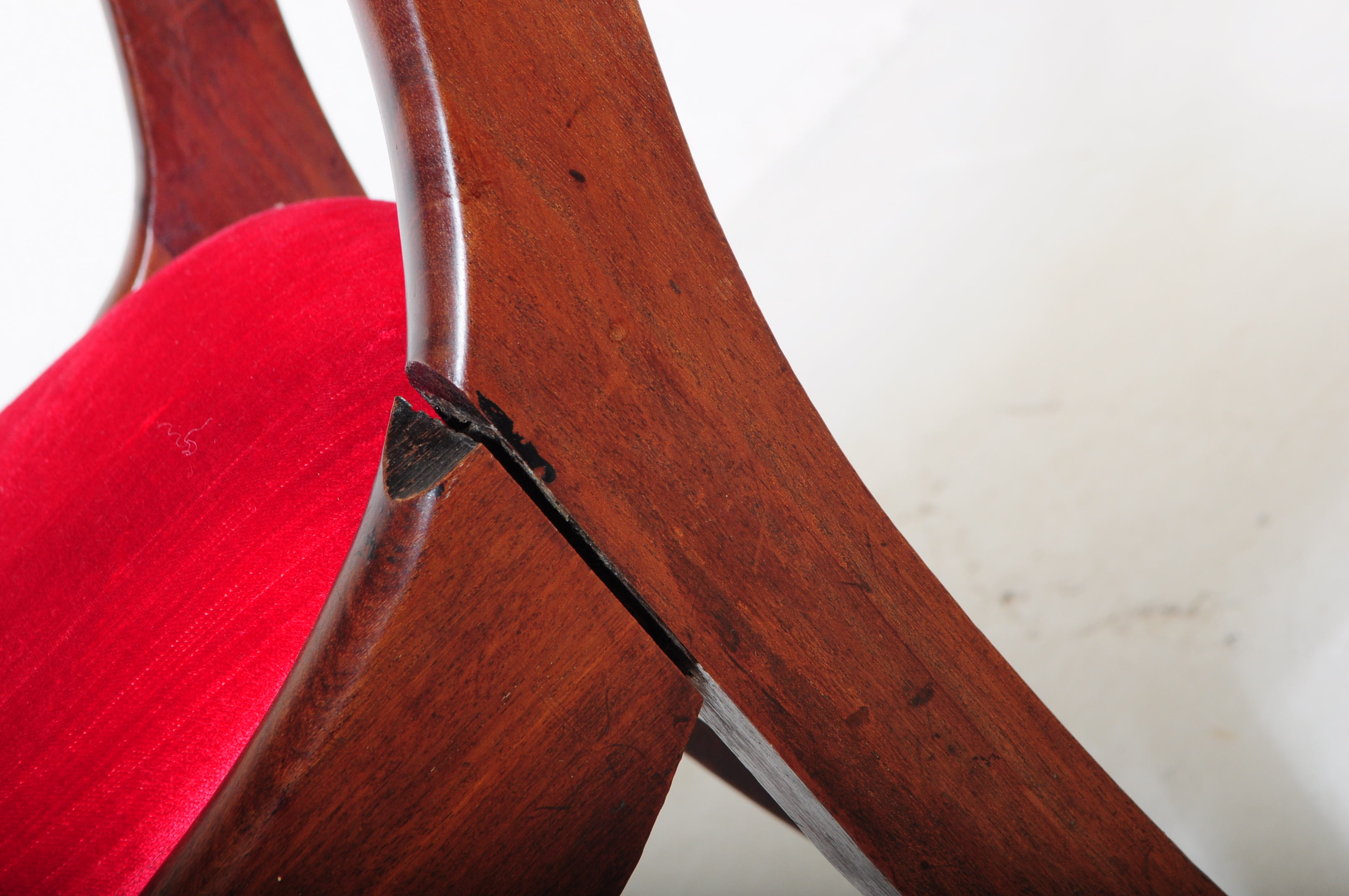 EIGHT WILLIAM IV MAHOGANY DINING CHAIRS - Image 6 of 6