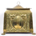 EARLY 20TH CENTURY BRASS ART NOUVEAU COAL SCUTTLE