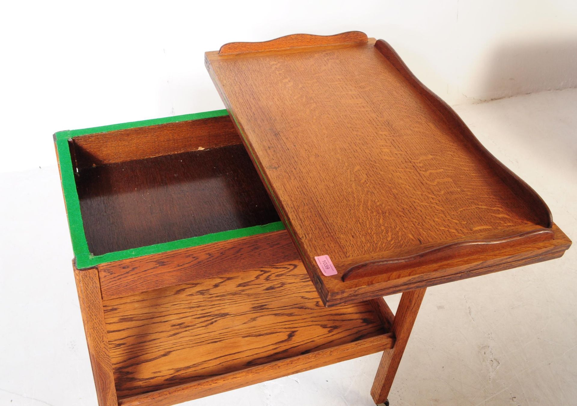 VINTAGE 20TH CENTURY OAK PORTABLE GAMES TROLLEY - Image 3 of 5