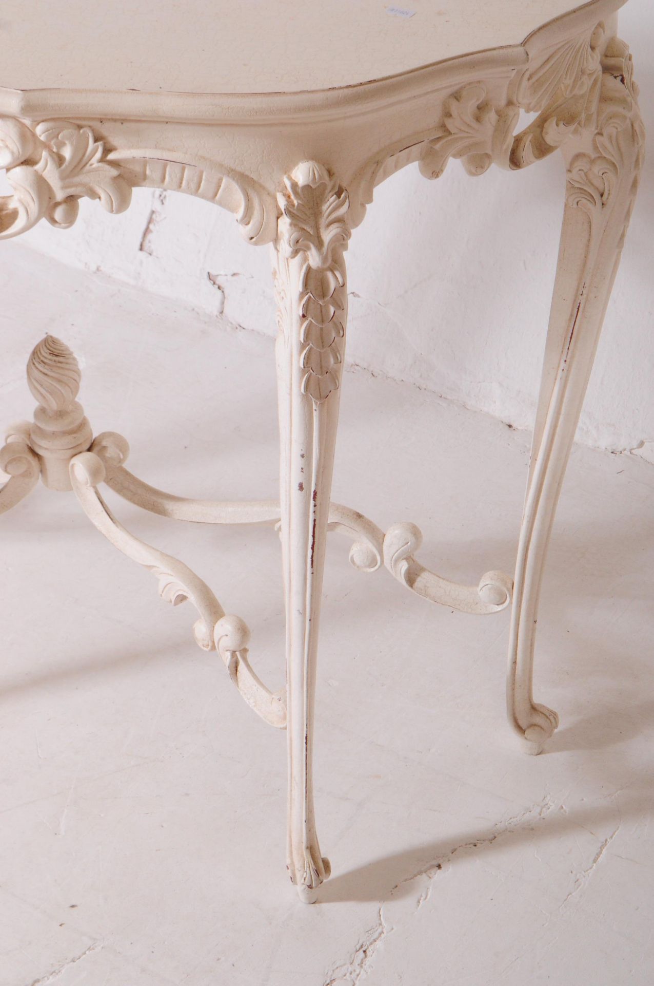 REPRODUCTION PAINTED ROCOCO CONSOLE HALL TABLE - Image 5 of 7