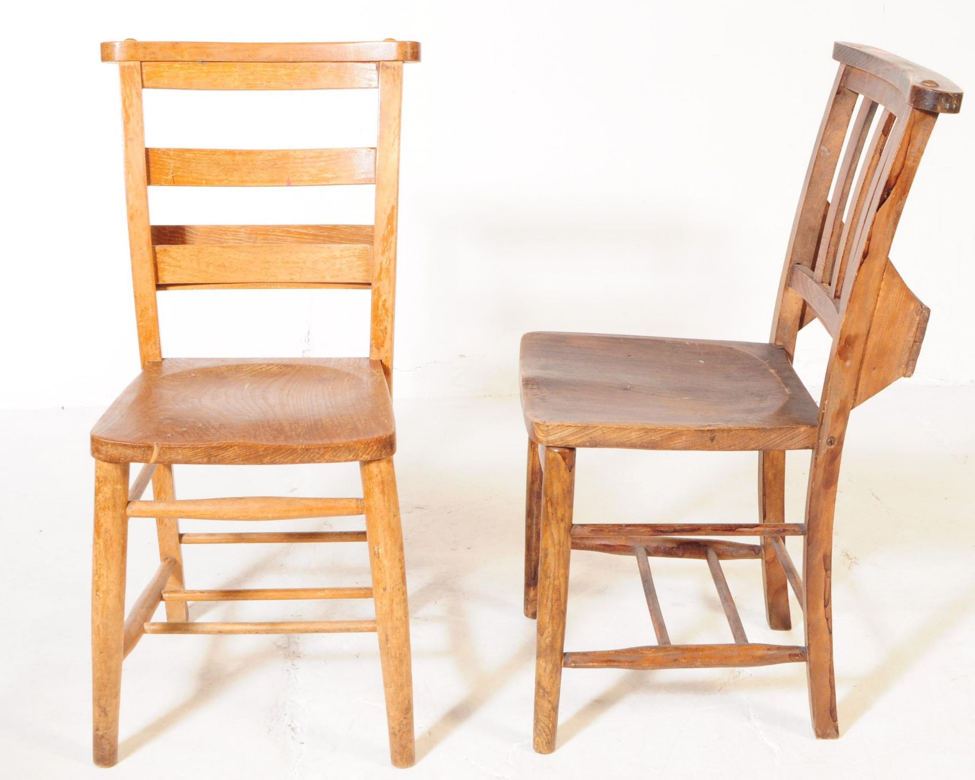 TWELVE VICTORIAN BEECH AND ELM WINDSOR DINING CHAIRS - Image 2 of 5