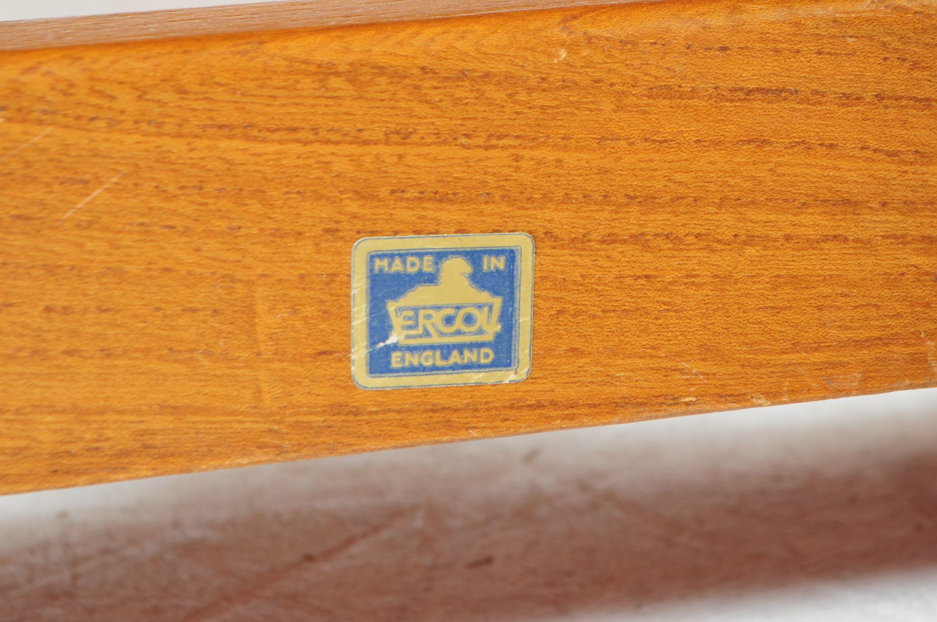 ERCOL - MID CENTURY WYCHWOOD BEECH AND ELM SOFA - Image 6 of 6