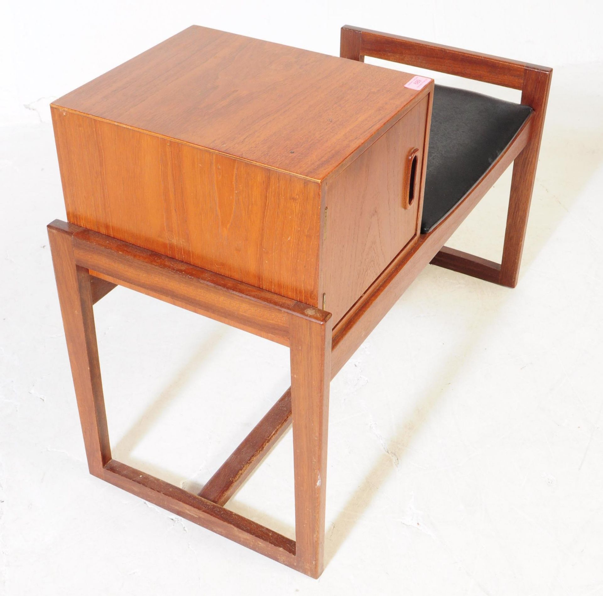 BRITISH MODERN DESIGN - MID CENTURY TEAK TELEPHONE TABLE - Image 4 of 5