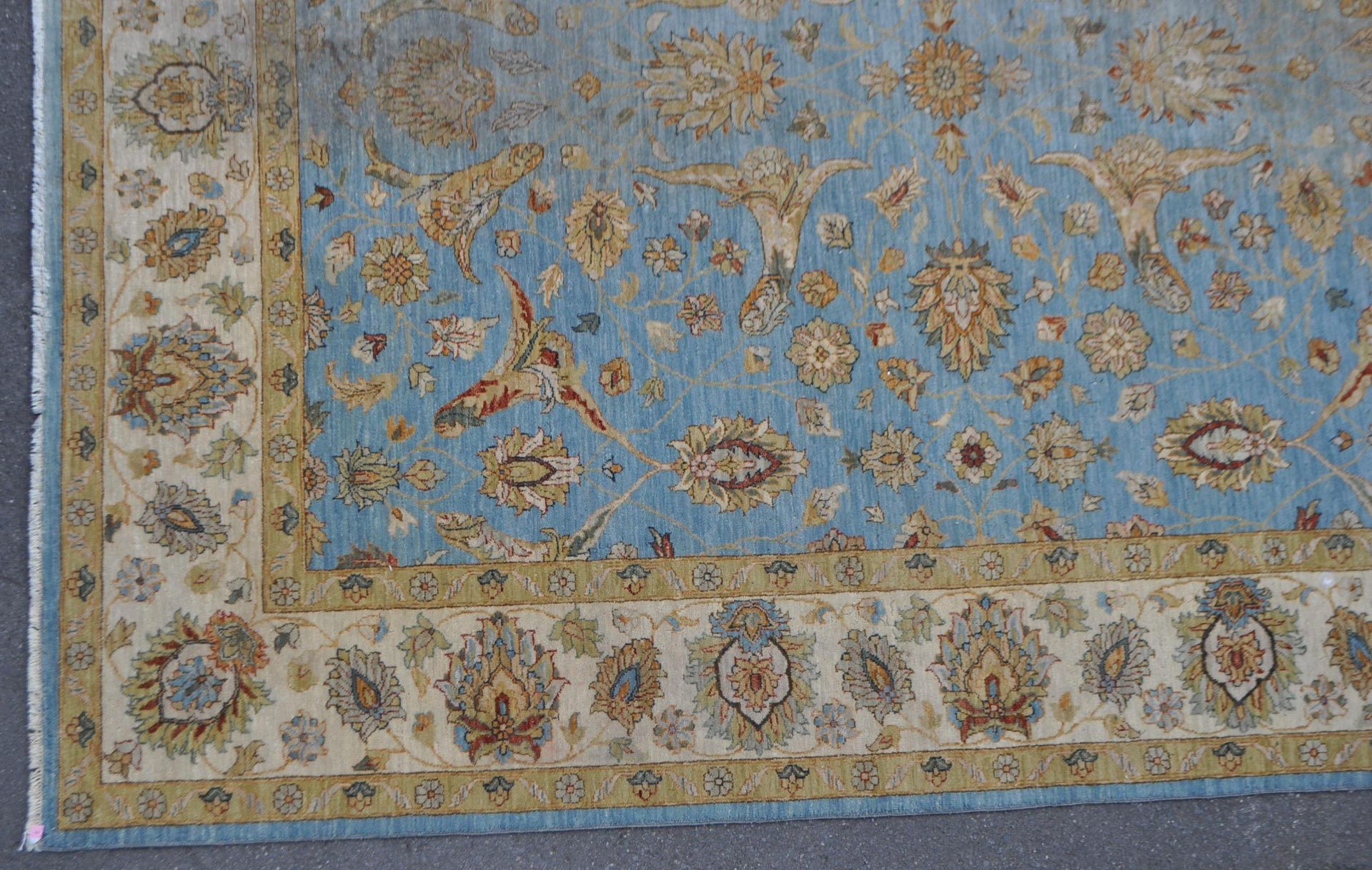 CONTEMPORARY PERSIAN MANNER CARPET - Image 2 of 3