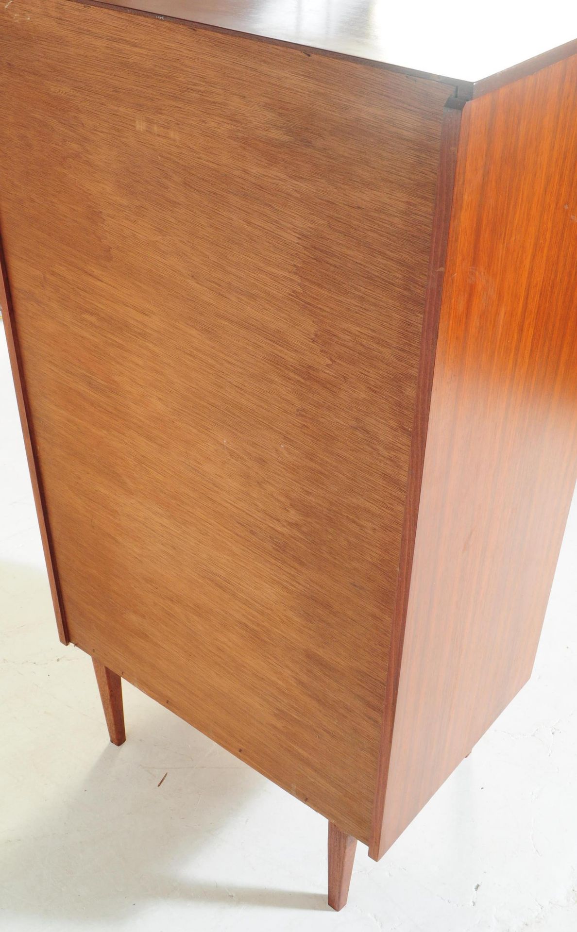 AUSTINSUITE - MID CENTURY TEAK WOOD CHEST OF DRAWERS - Bild 5 aus 7