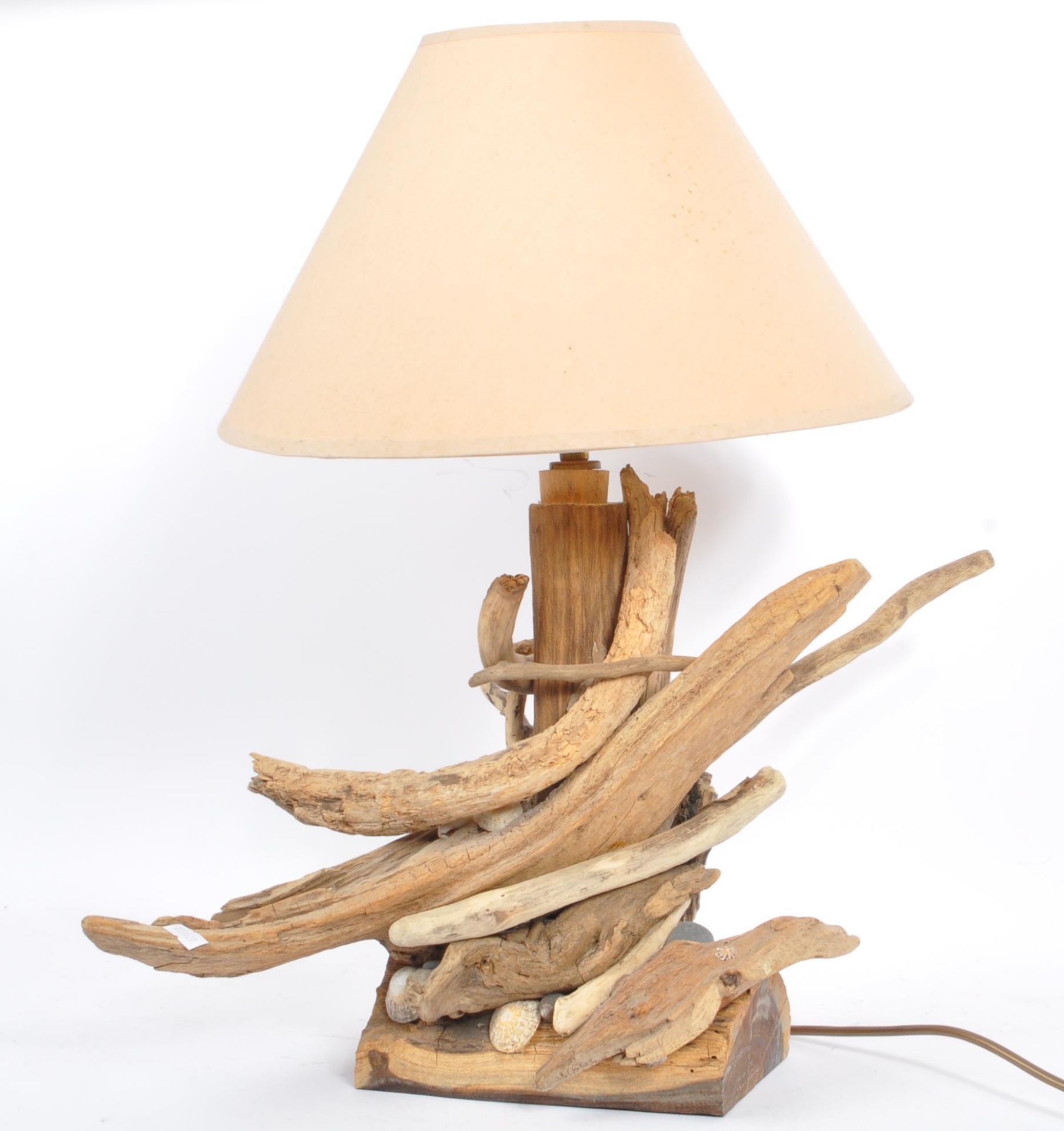 CONTEMPORARY DRIFTWOOD TABLE LAMP - Image 2 of 8