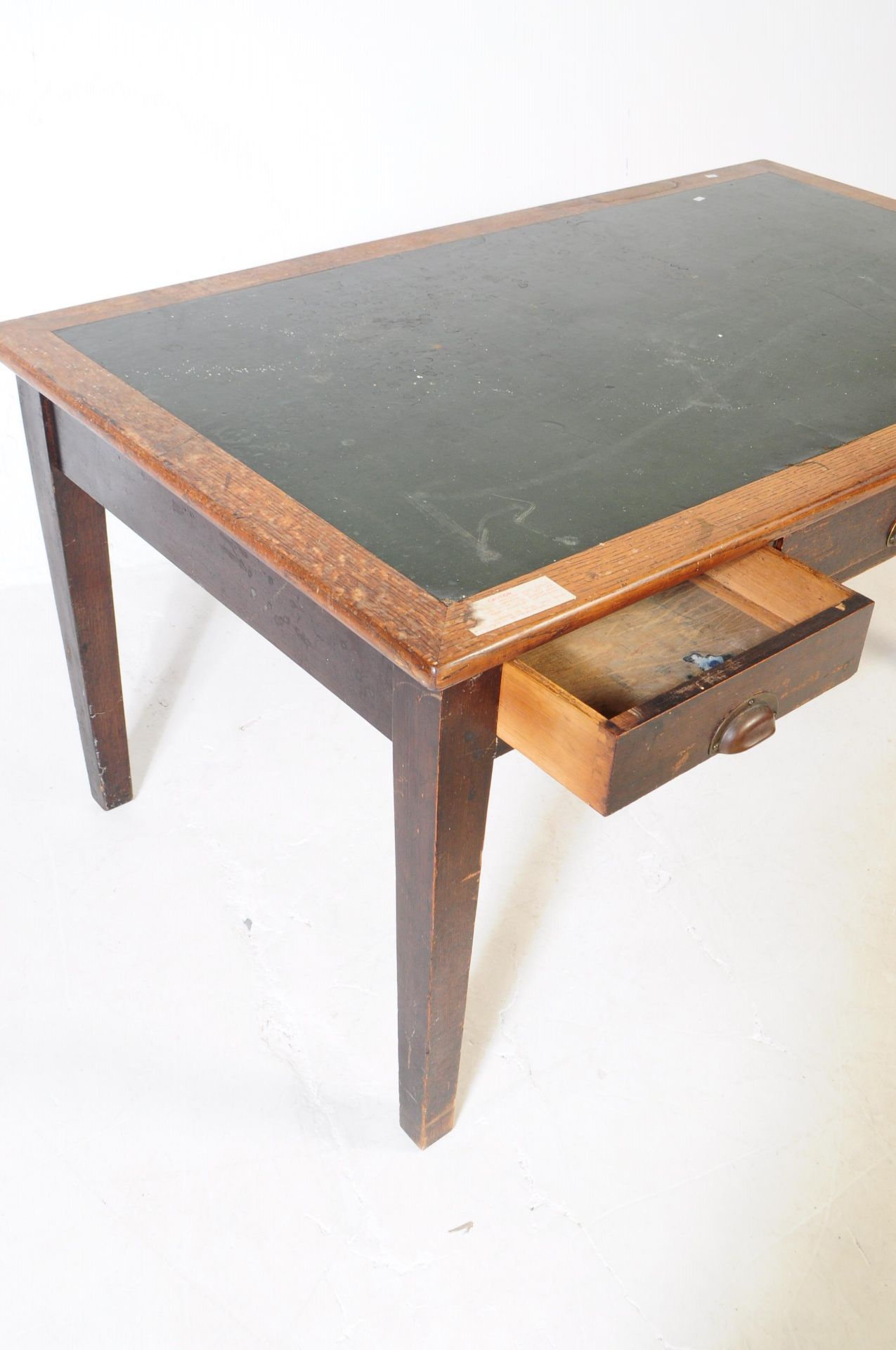 EARLY 20TH CENTURY GEORGE V MASTERY WRITING TABLE DESK - Image 2 of 5