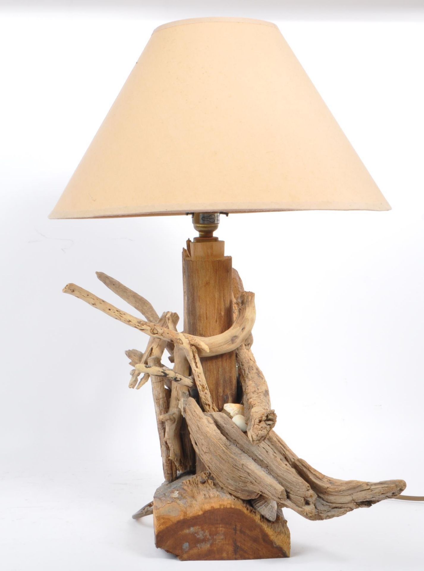 CONTEMPORARY DRIFTWOOD TABLE LAMP - Image 4 of 8
