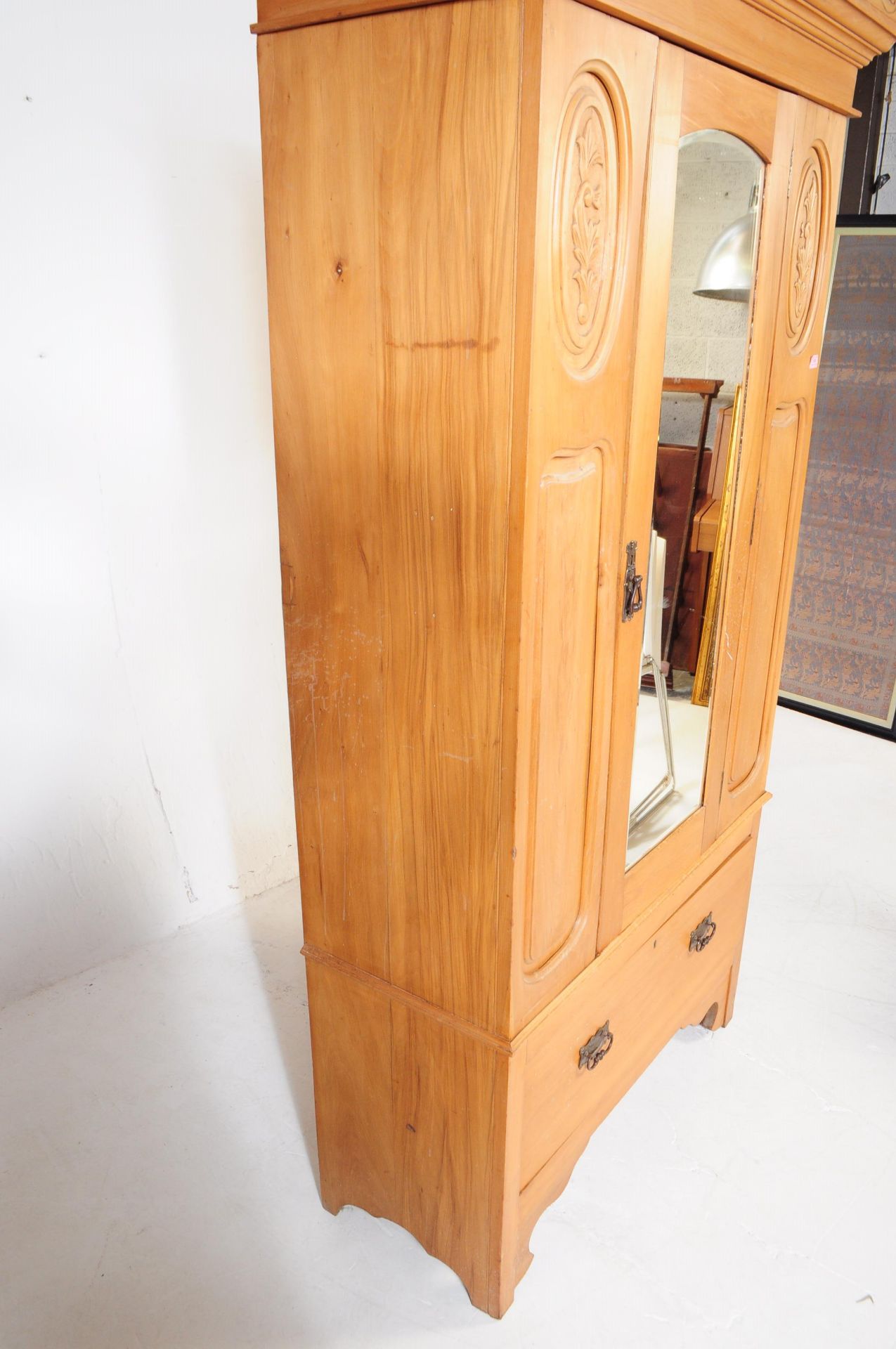 EDWARDIAN ART NOUVEAU SATINWOOD SINGLE WARDROBE - Bild 5 aus 6