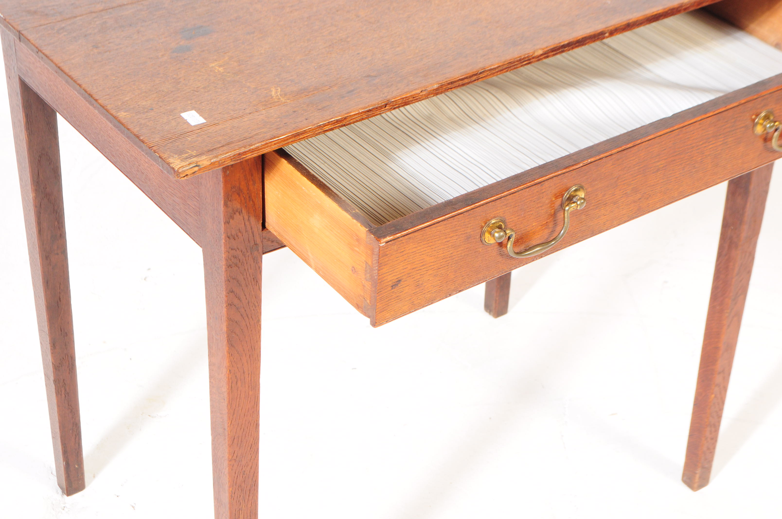 GEORGE III OAK WOOD WRITING TABLE DESK - Image 2 of 5