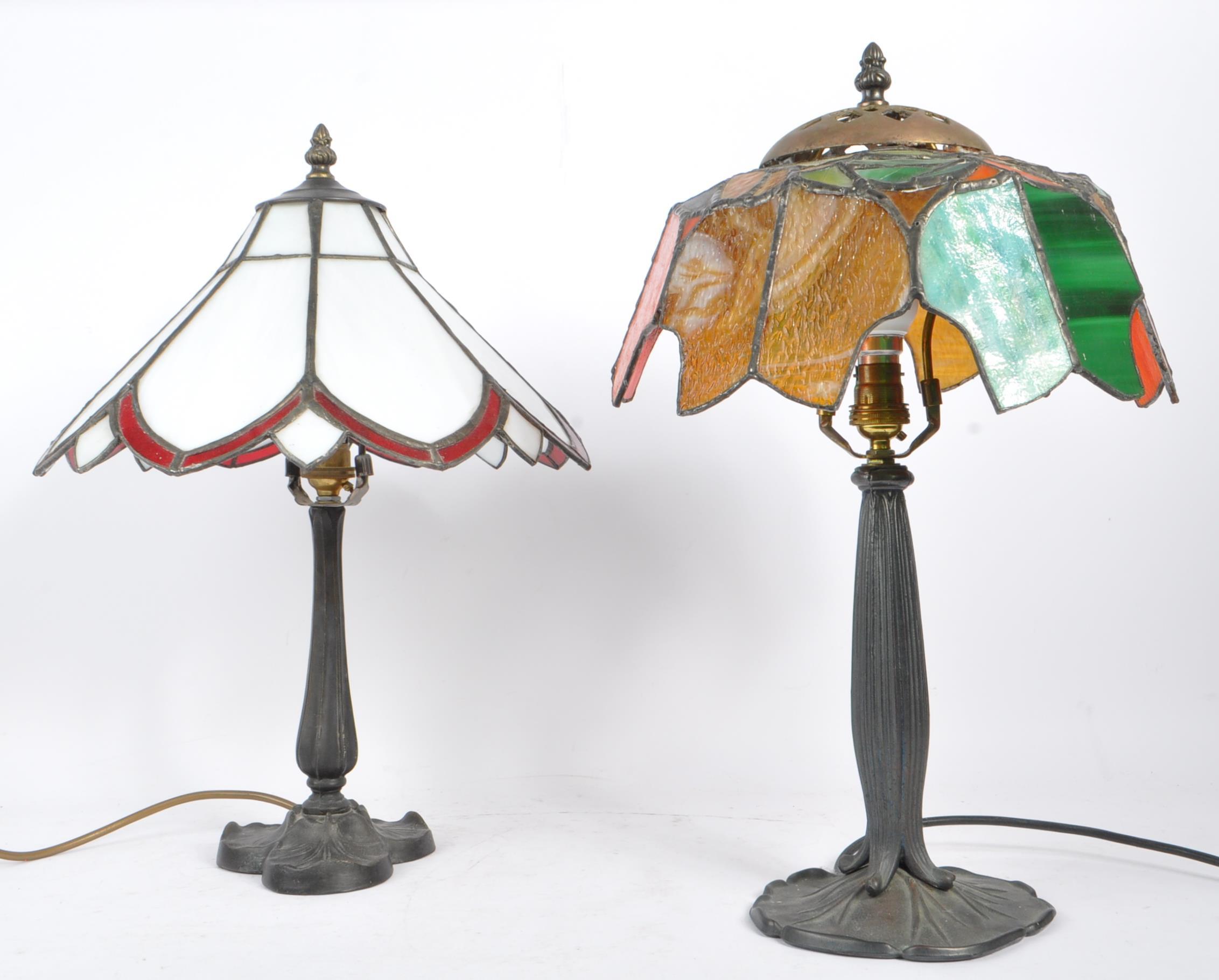TWO 20TH CENTURY TIFFANY SIDE TABLE LAMPS - Image 6 of 6