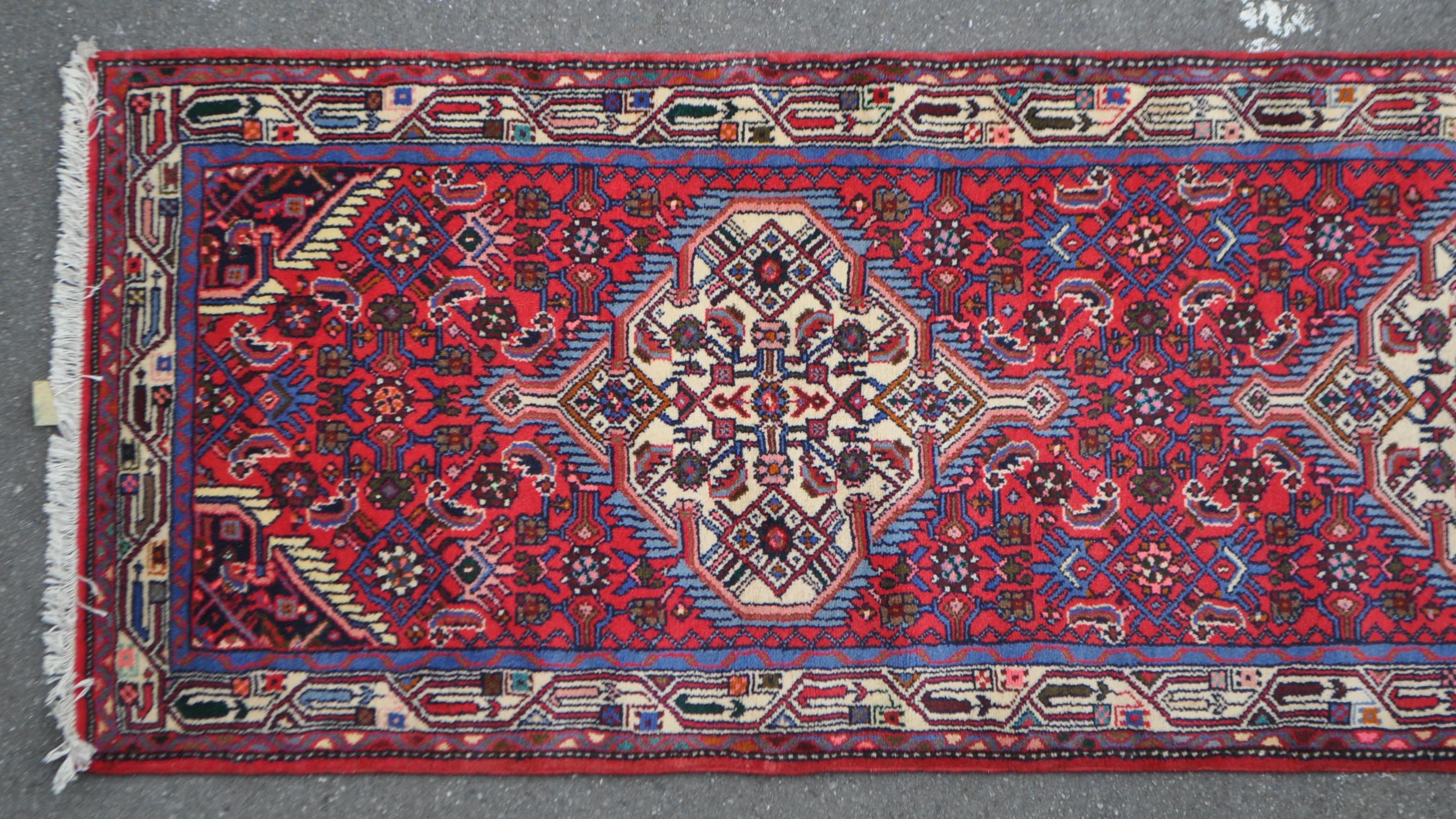 VINTAGE 20TH CENTURY PERSIAN ISLAMIC RUNNER RUG - Image 2 of 3