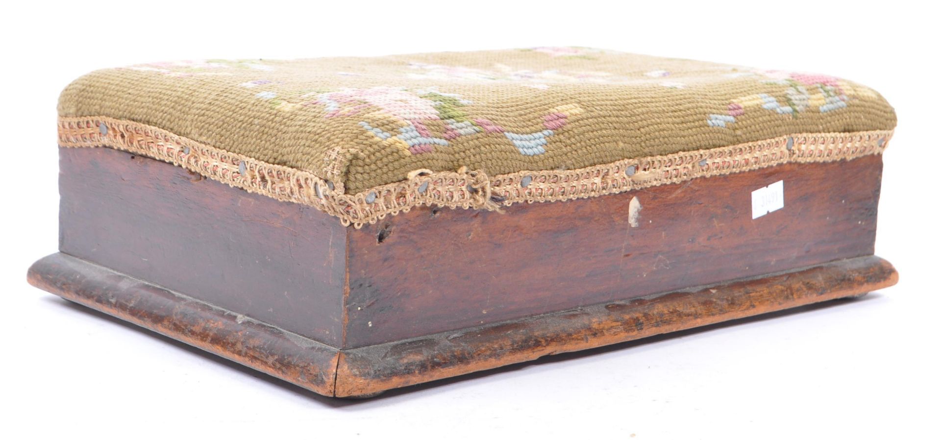 VICTORIAN COUNTRY HOUSE TAPESTRY KNEELER & STOOL - Image 6 of 6