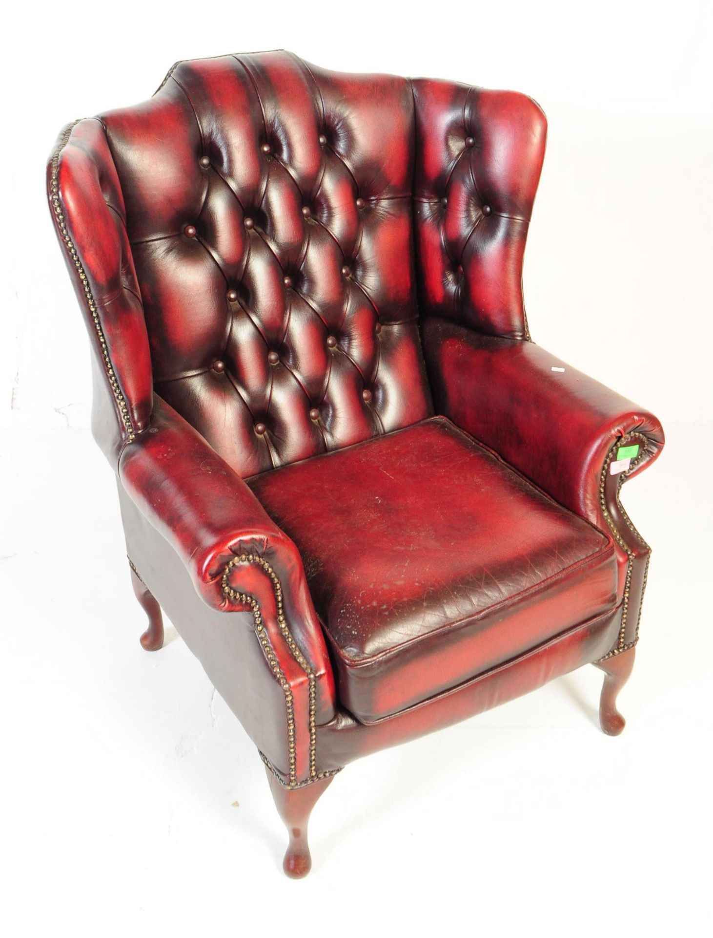 QUEEN ANNE WING BACK CHESTERFIELD BUTTON BACK ARMCHAIR - Bild 2 aus 5