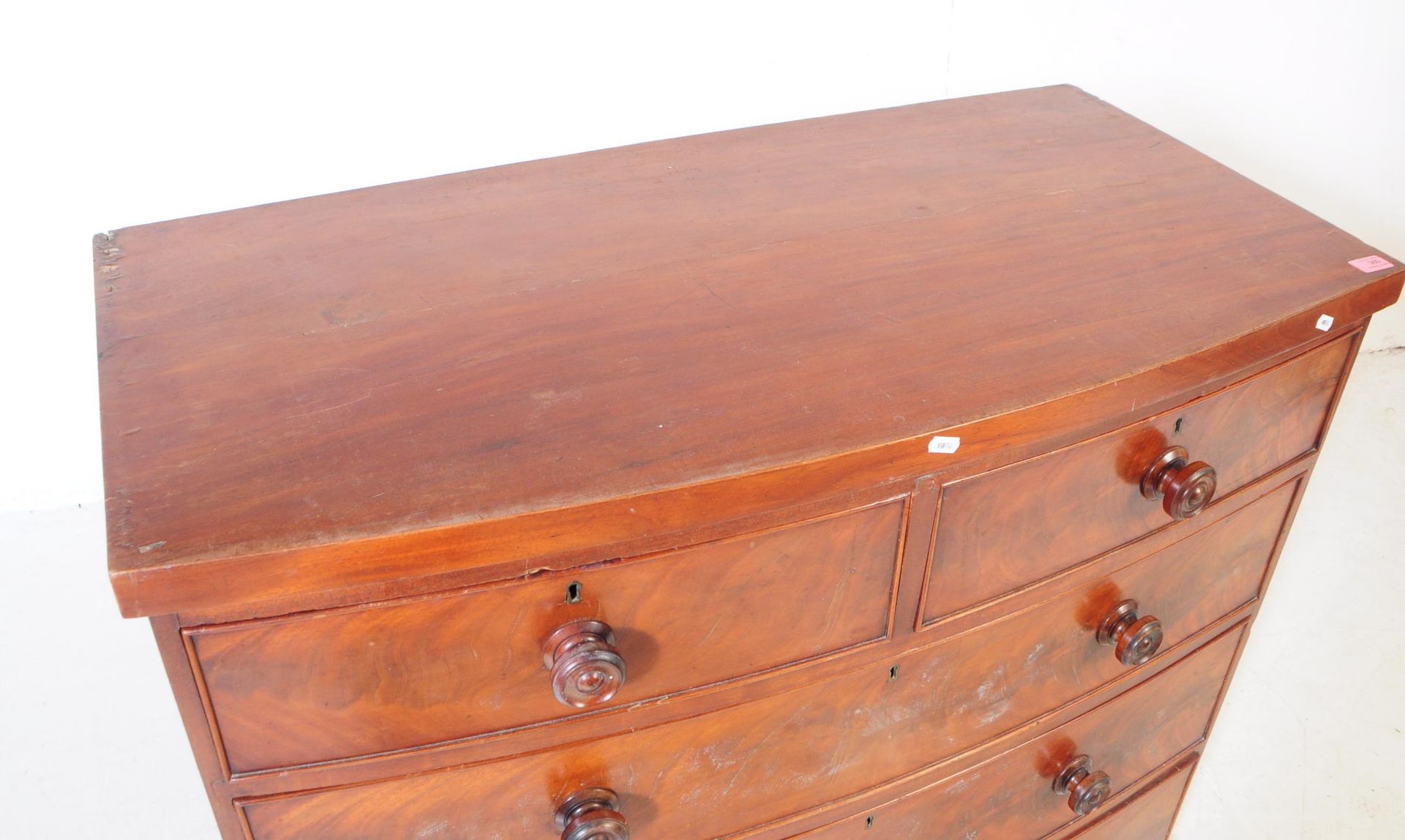 19TH CENTURY VICTORIAN MAHOGANY CHEST OF DRAWERS - Bild 2 aus 9