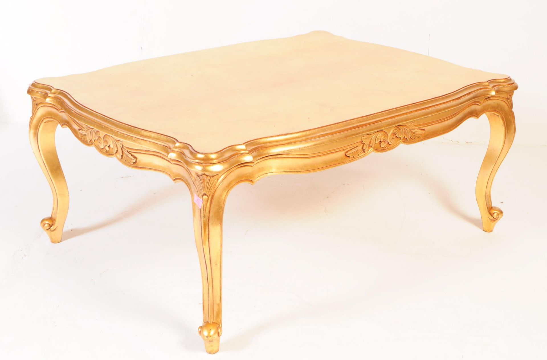 LARGE 19TH CENTURY MANNER FRENCH GILT OCCASIONAL TABLE - Bild 2 aus 5