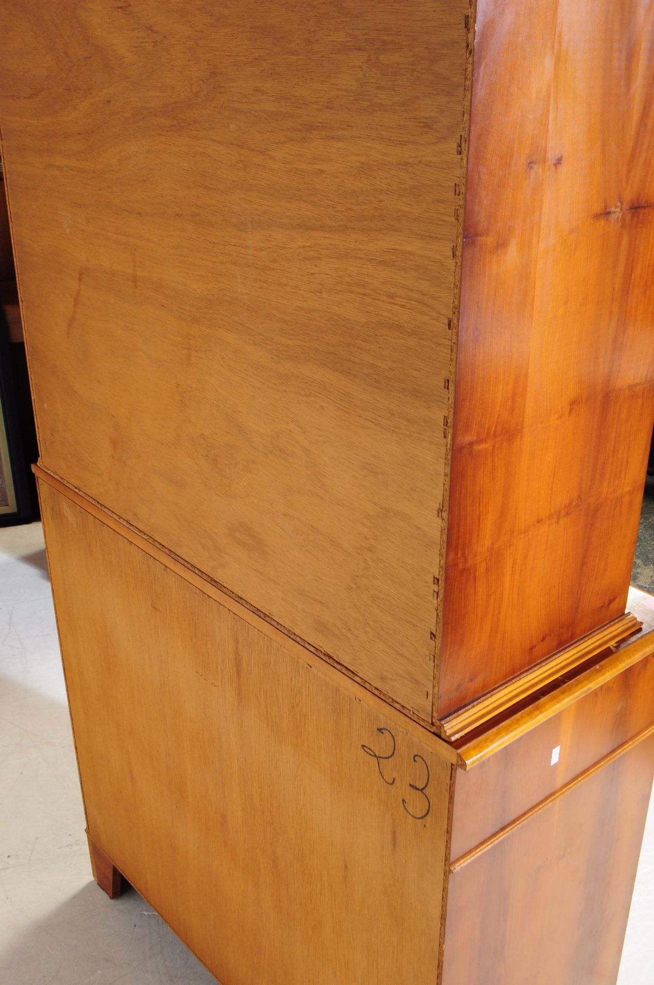 REGENCY REVIVAL YEW WOOD LIBRARY BOOKCASE - Image 8 of 8