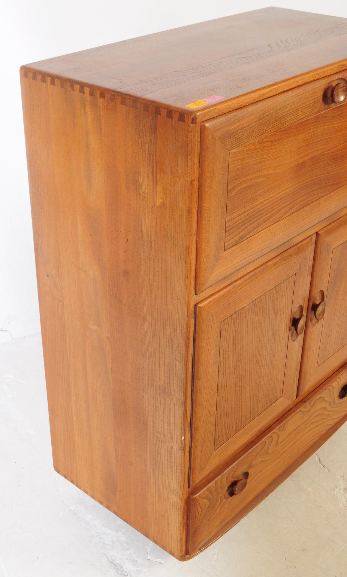 ERCOL MODEL 469 - BEECH WOOD SERVING CABINET - Image 6 of 7