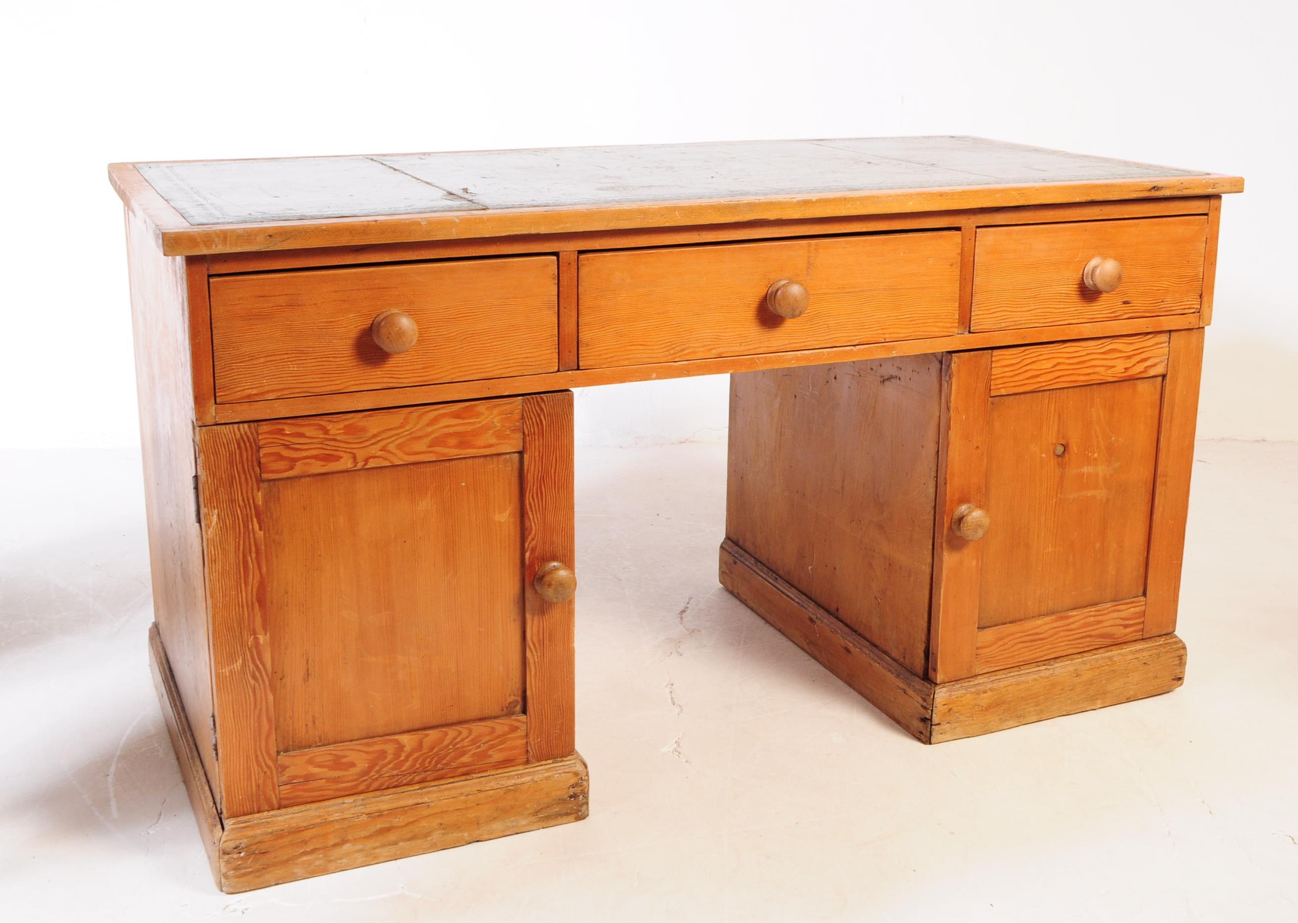 19TH CENTURY VICTORIAN PINE WRITING DESK