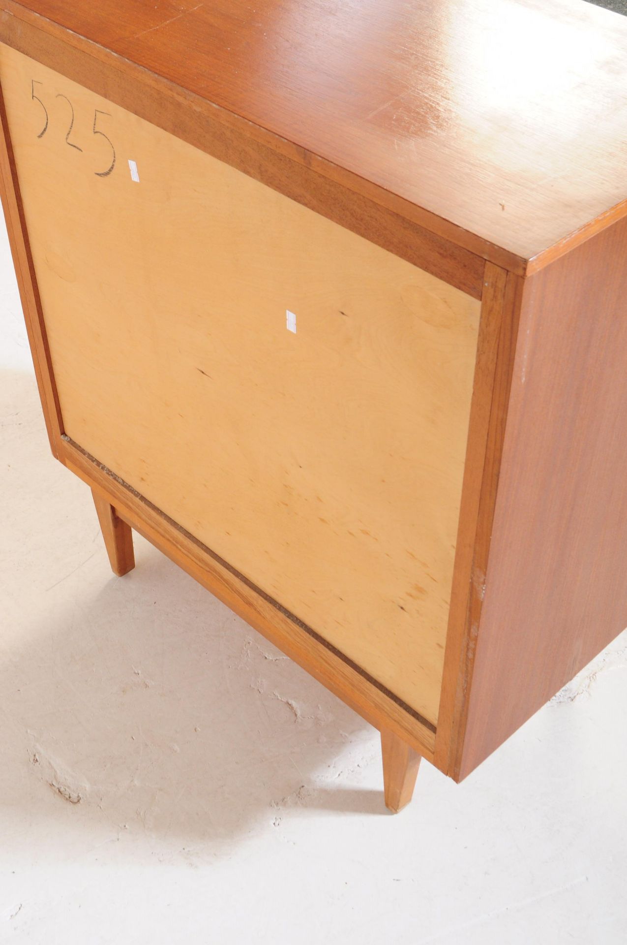 BRITISH MODERN DESIGN - MID CENTURY CHEST OF DRAWERS - Image 4 of 5