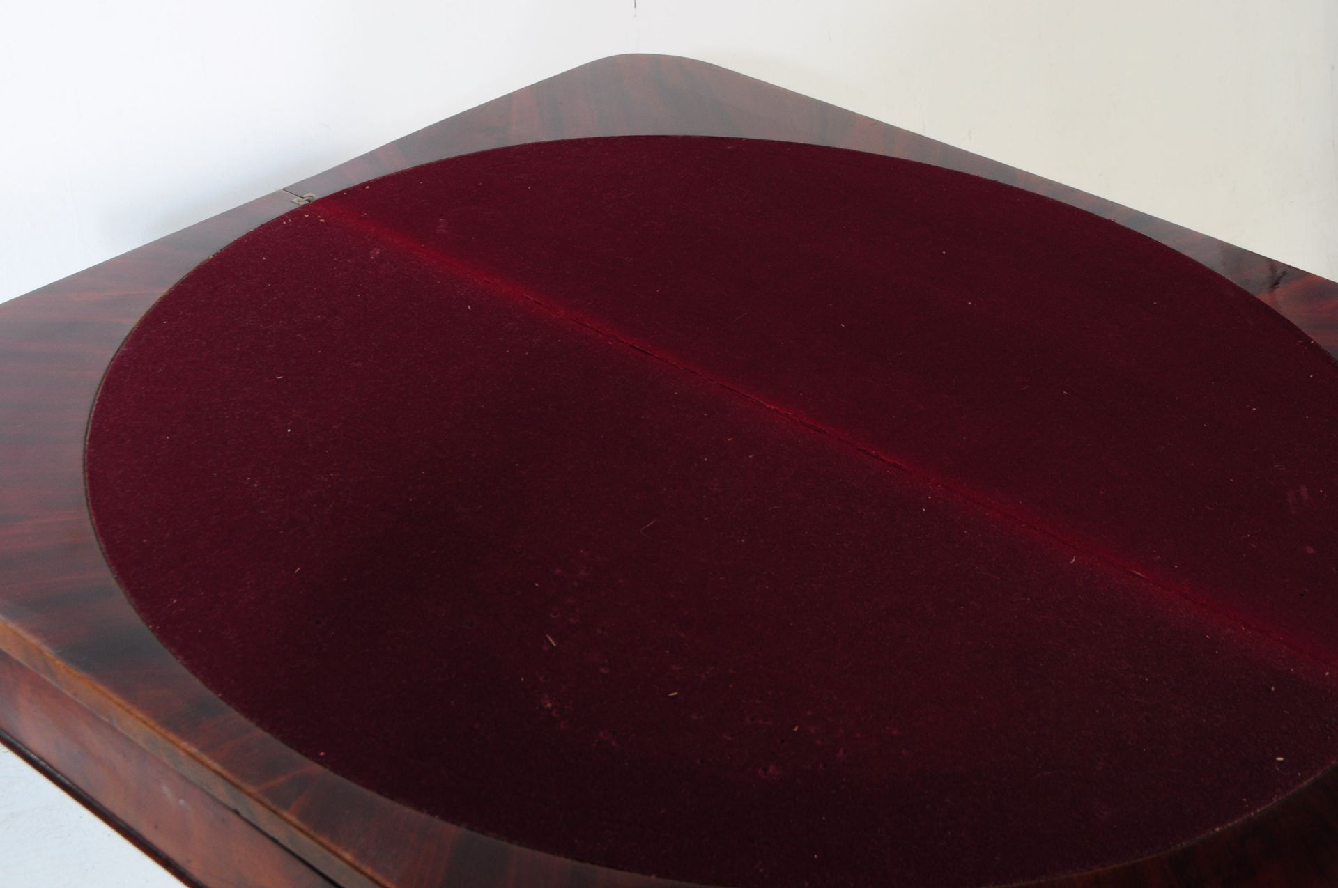 WILLIAM IV MAHOGANY FOLDING CARD TABLE - Image 6 of 7