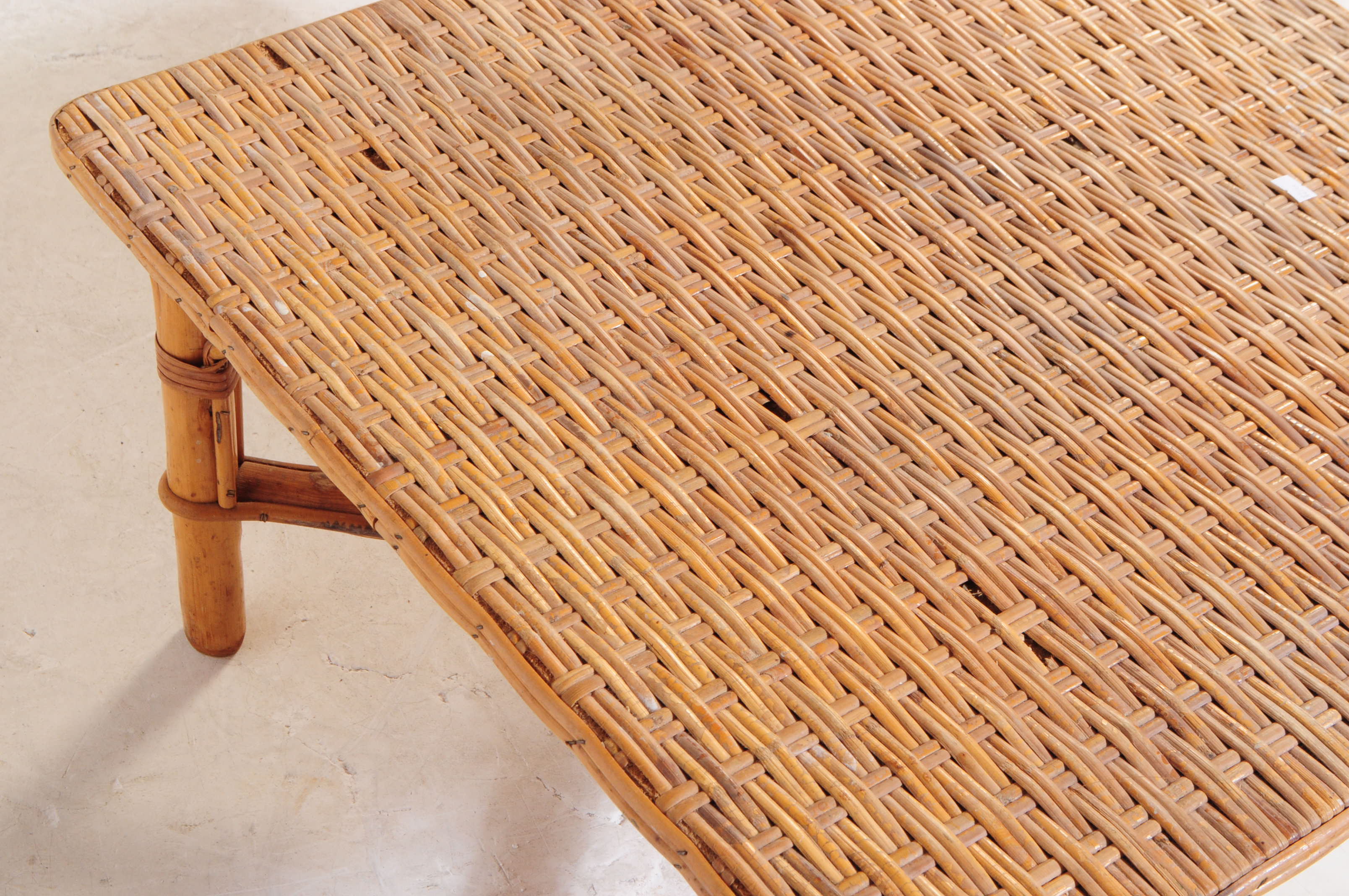 BRITISH MODERN DESIGN - MID CENTURY BAMBOO & RATTAN TABLE - Image 4 of 4