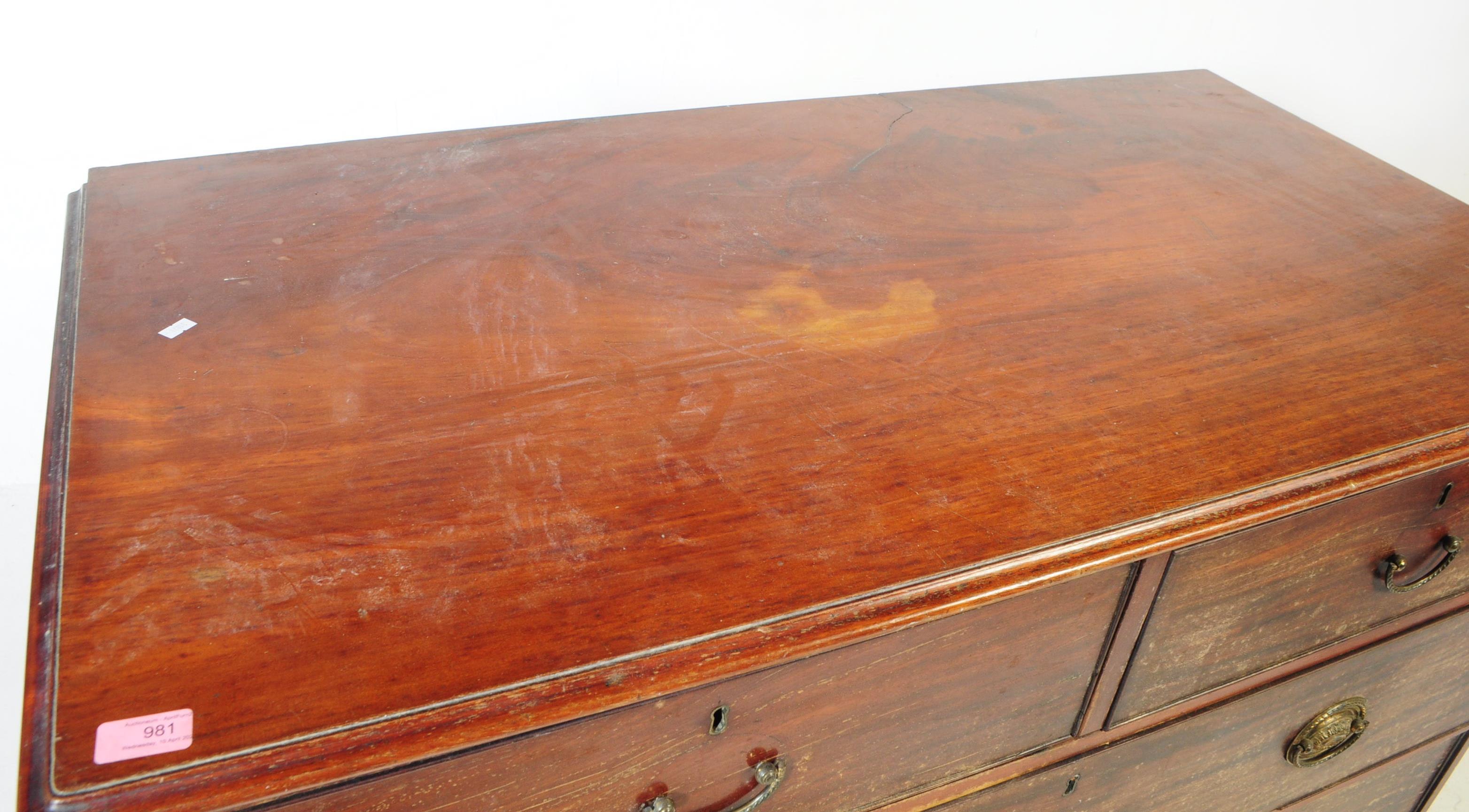GEORGE III MAHOGANY CHEST OF DRAWERS - Image 3 of 8