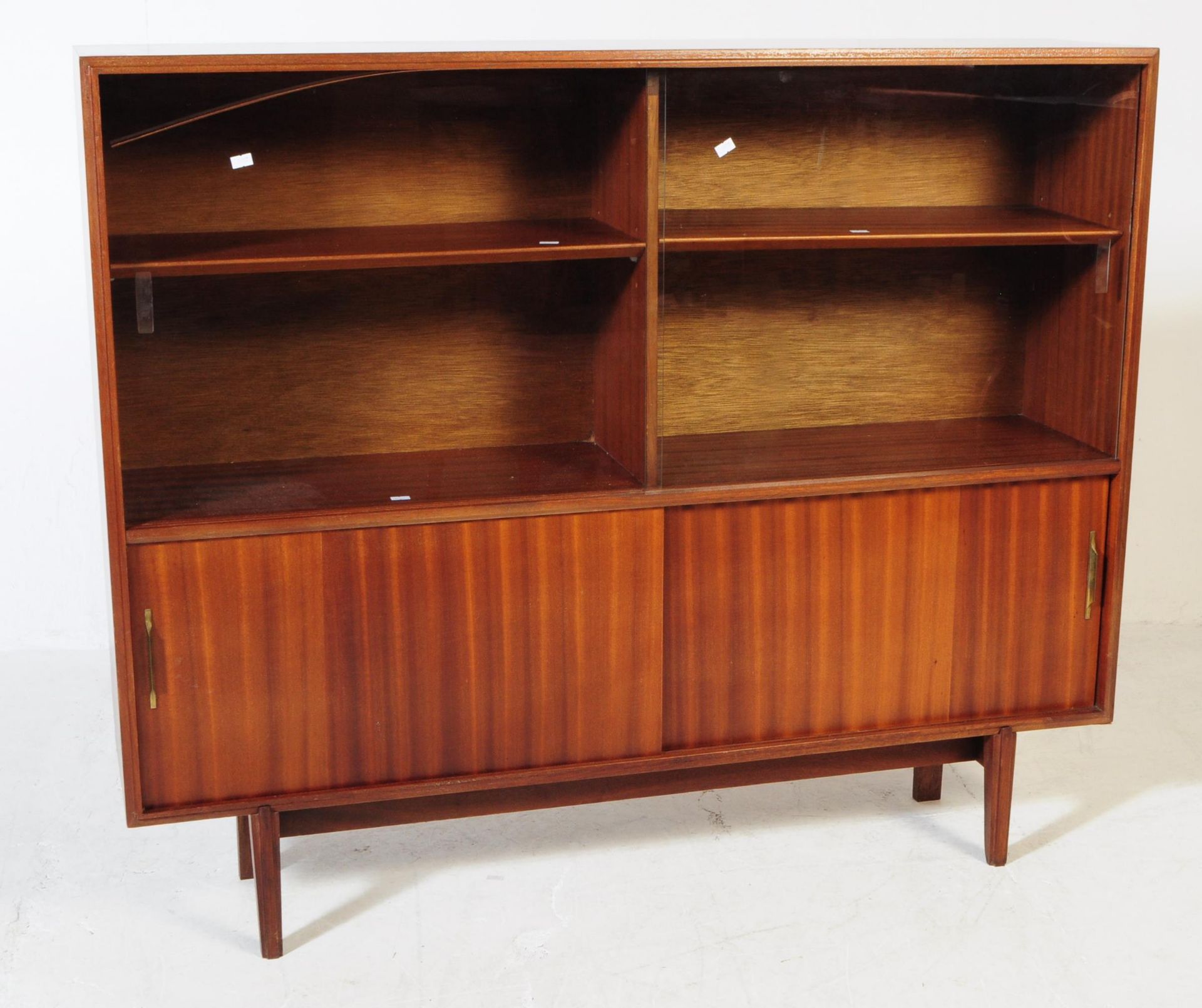 MID CENTURY BEAVER & TAPLEY GLASS DISPLAY CABINET