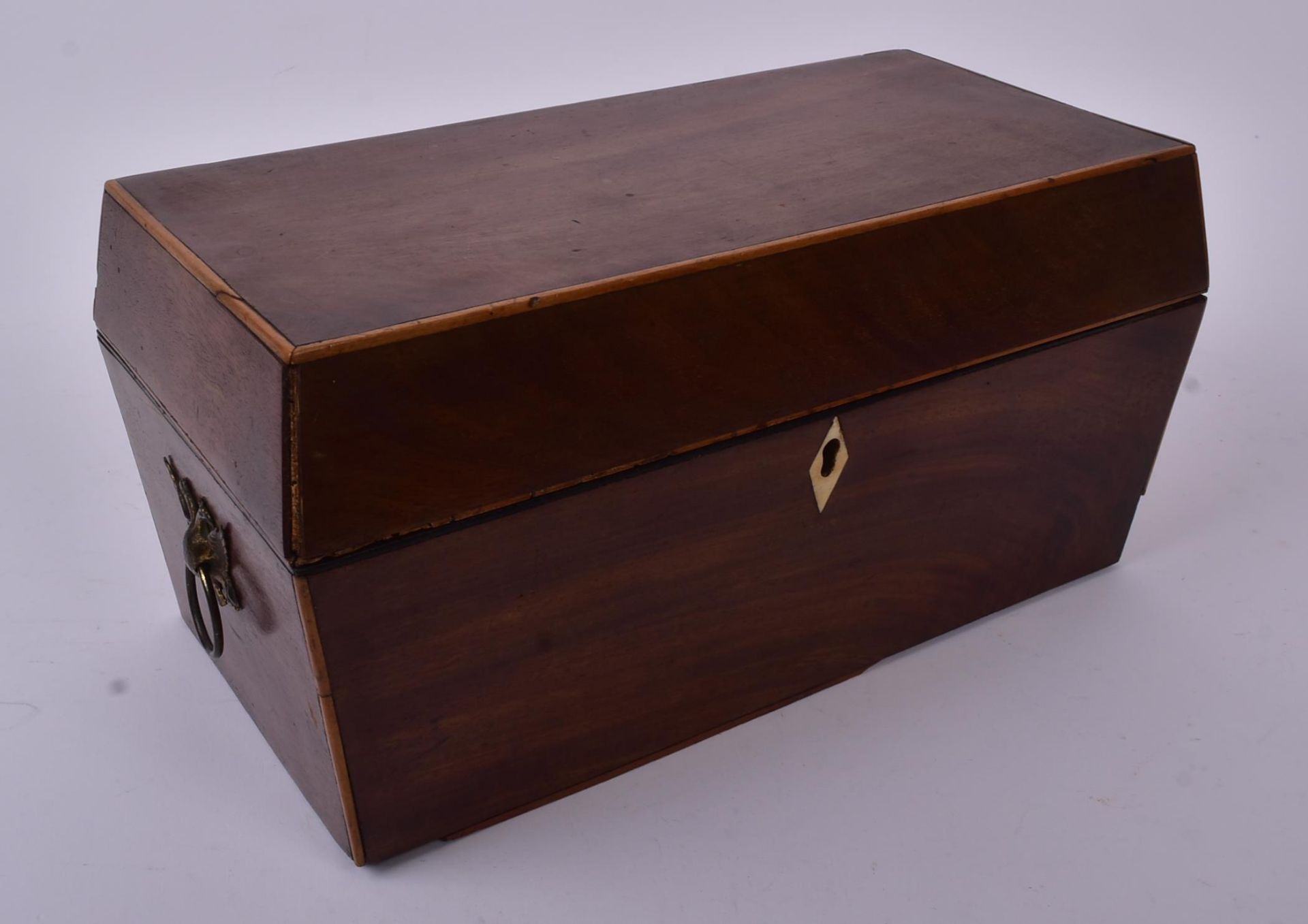 19TH CENTURY GEORGE III MAHOGANY TEA CADDY - Bild 4 aus 6