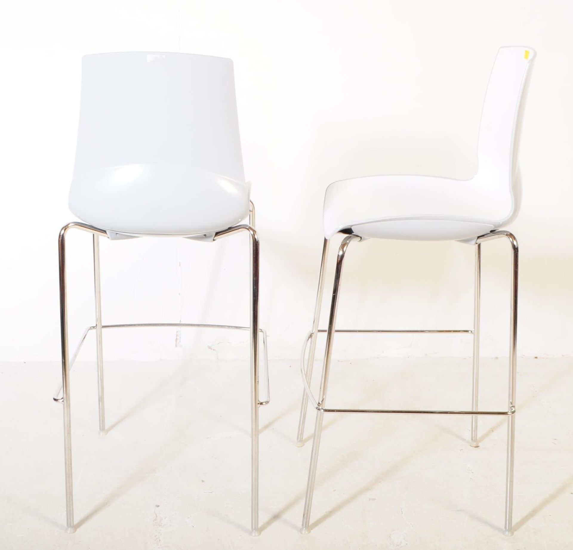 CONNECTION - PAIR OF CONTEMPORARY BREAKFAST BAR CHAIRS - Image 3 of 5