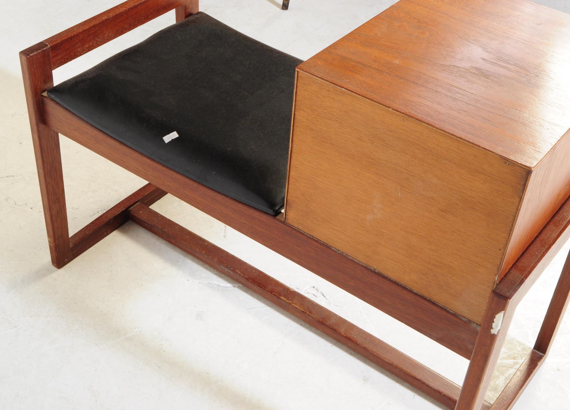 BRITISH MODERN DESIGN - MID CENTURY TEAK TELEPHONE TABLE - Image 5 of 5