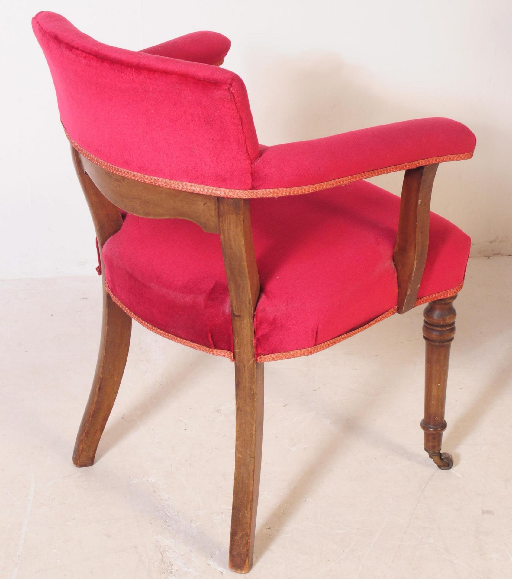 19TH CENTURY VICTORIAN UPHOLSTERED EASY ARMCHAIR - Image 5 of 8