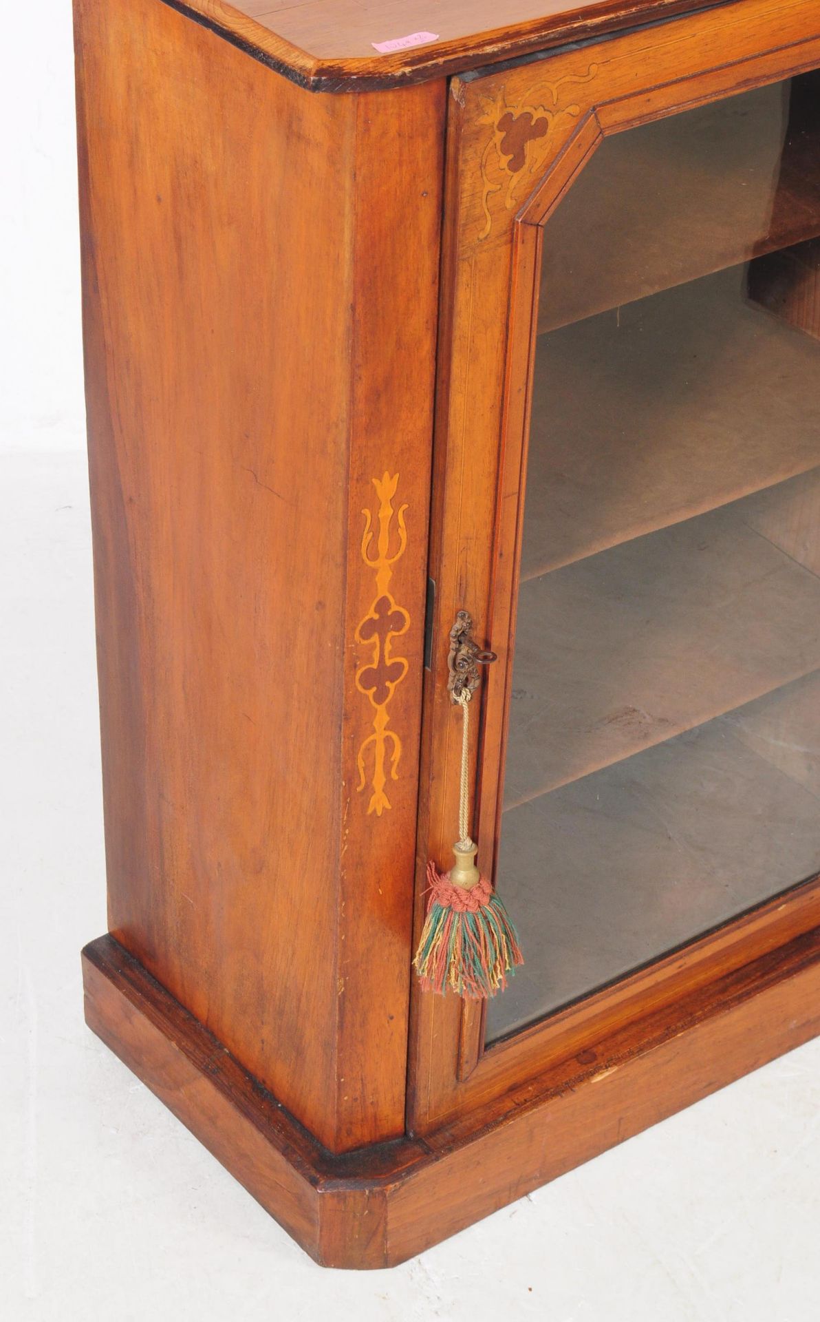 TWO EARLY 20TH CENTURY INLAID MARQUETRY MUSIC CABINETS - Bild 5 aus 12