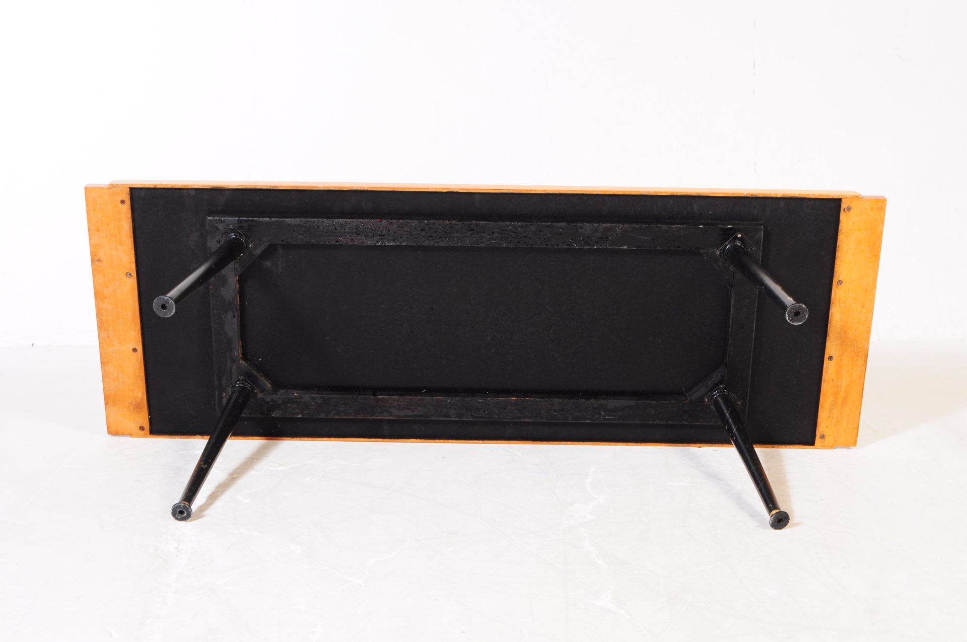 BRITISH MODERN DESIGN - RETRO MID 20TH CENTURY COFFEE TABLE - Image 4 of 5