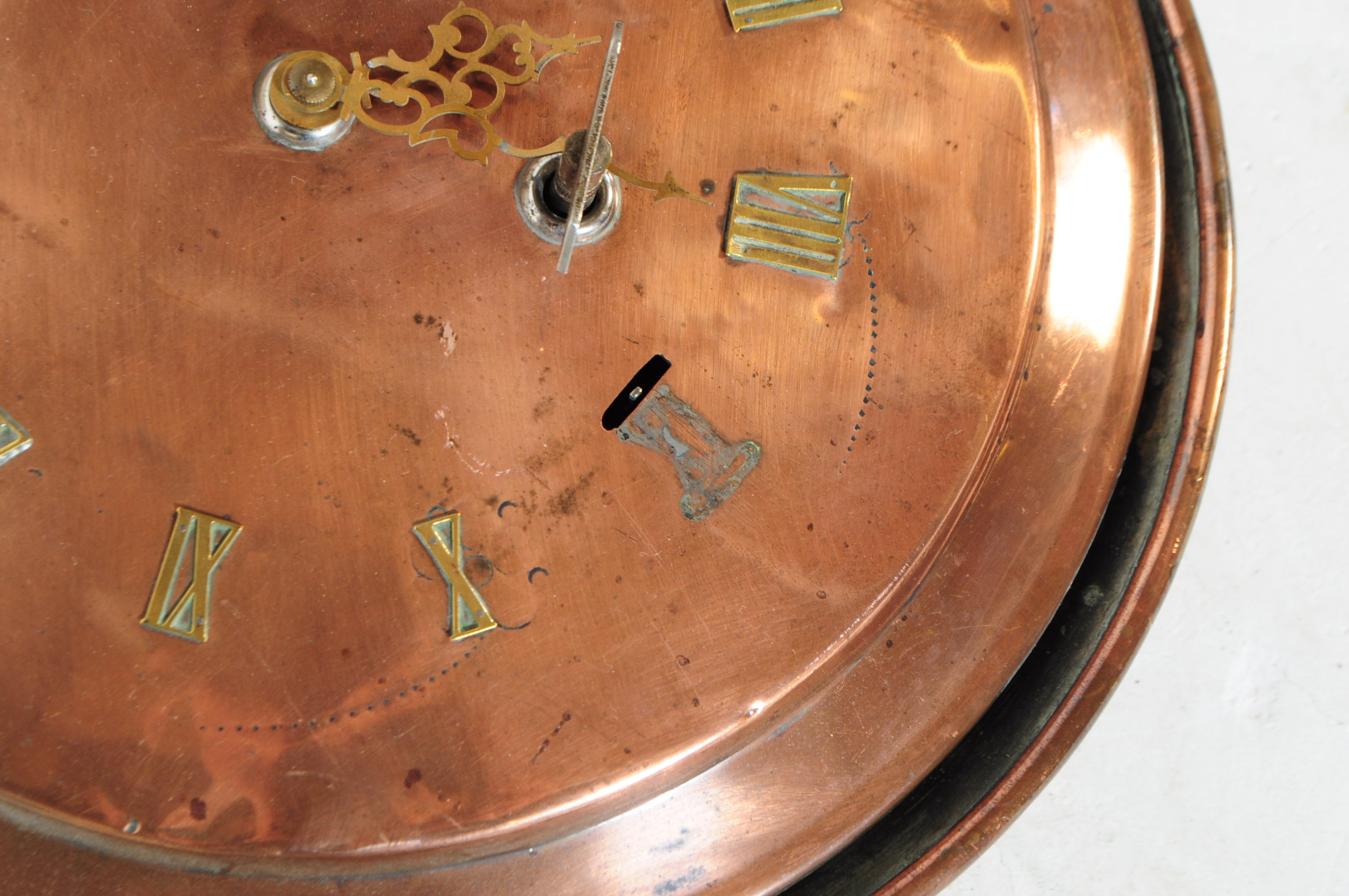 VICTORIAN 19TH CENTURY BED WARMER PAN CONVERTED CLOCK - Image 3 of 5