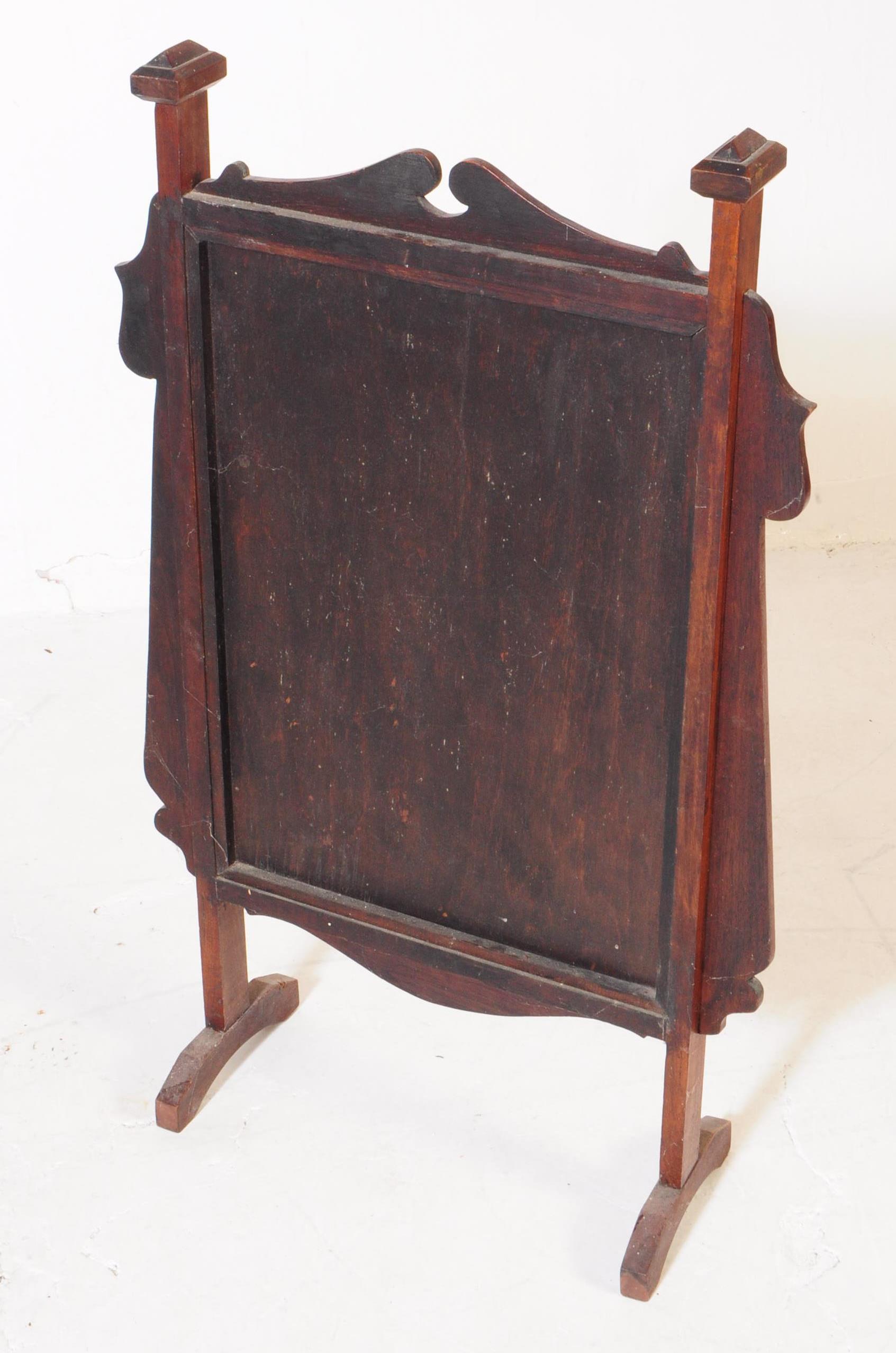 EARLY 20TH CENTURY EDWARDIAN OAK VENEERED FIRE SCREEN - Image 3 of 4