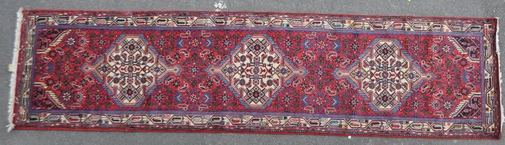 VINTAGE 20TH CENTURY PERSIAN ISLAMIC RUNNER RUG