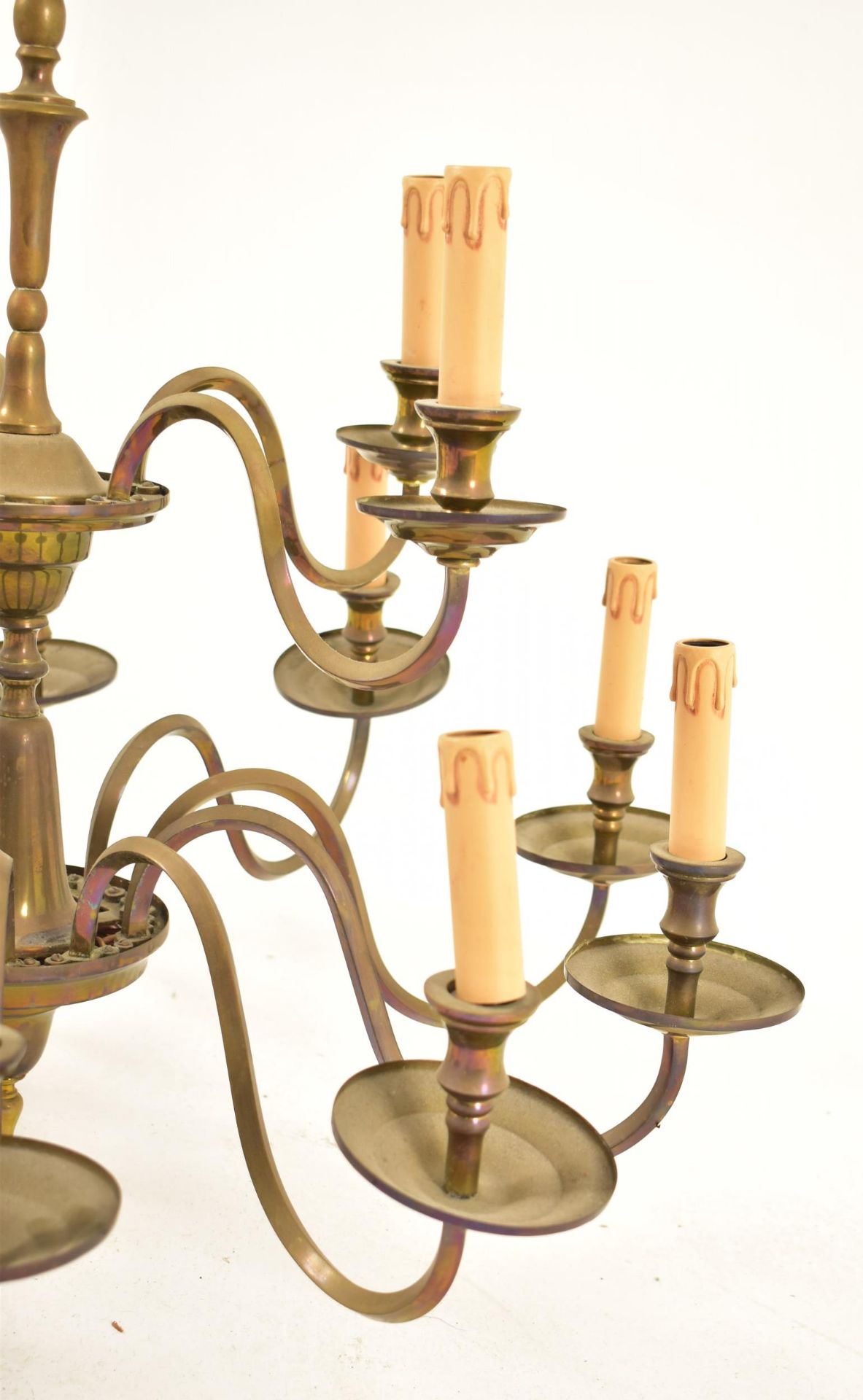 FRENCH INSPIRED 20TH CENTURY BRASS TEN ARM CHANDELIER - Image 2 of 4