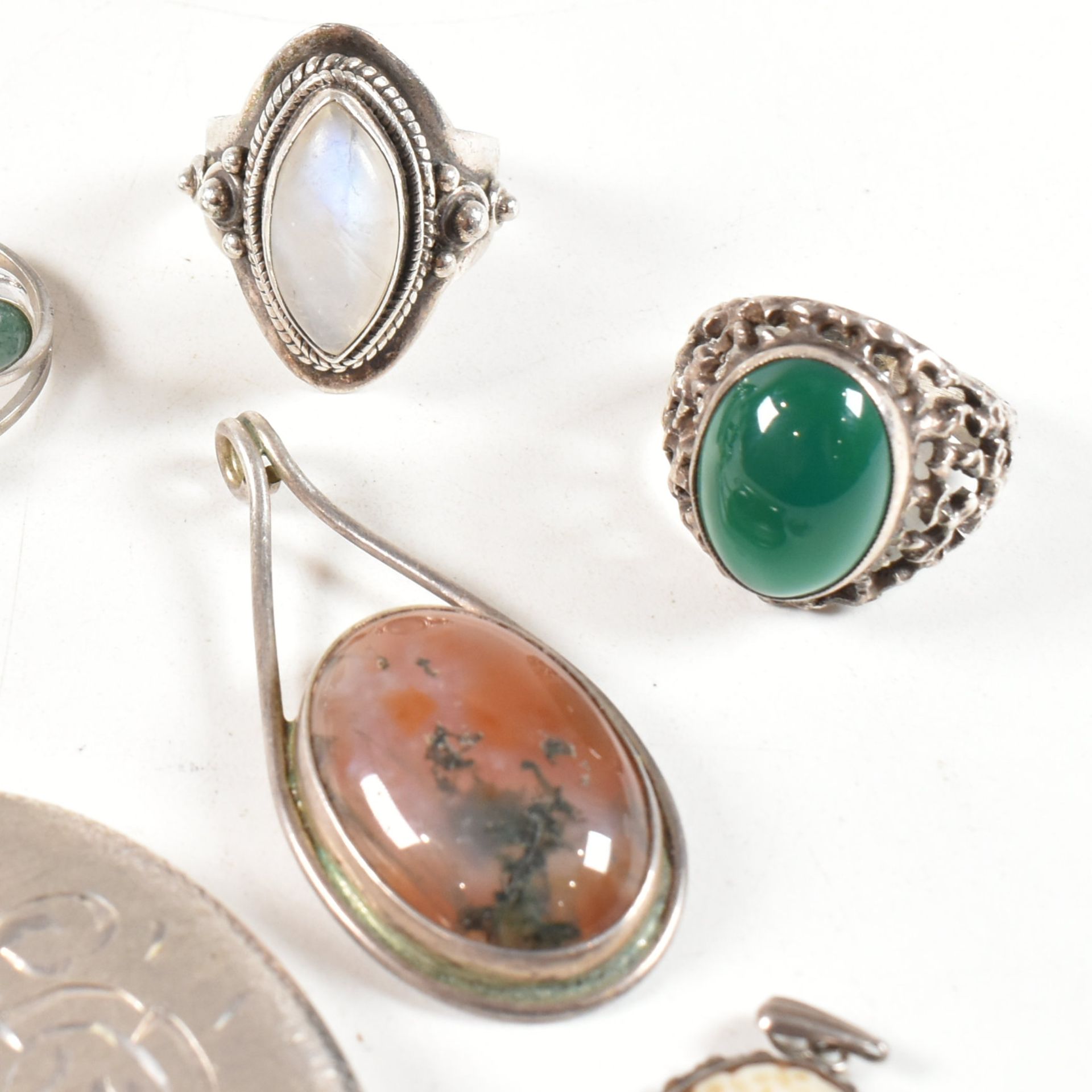 COLLECTION OF 925 SILVER & GEM SET JEWELLERY - Image 2 of 6