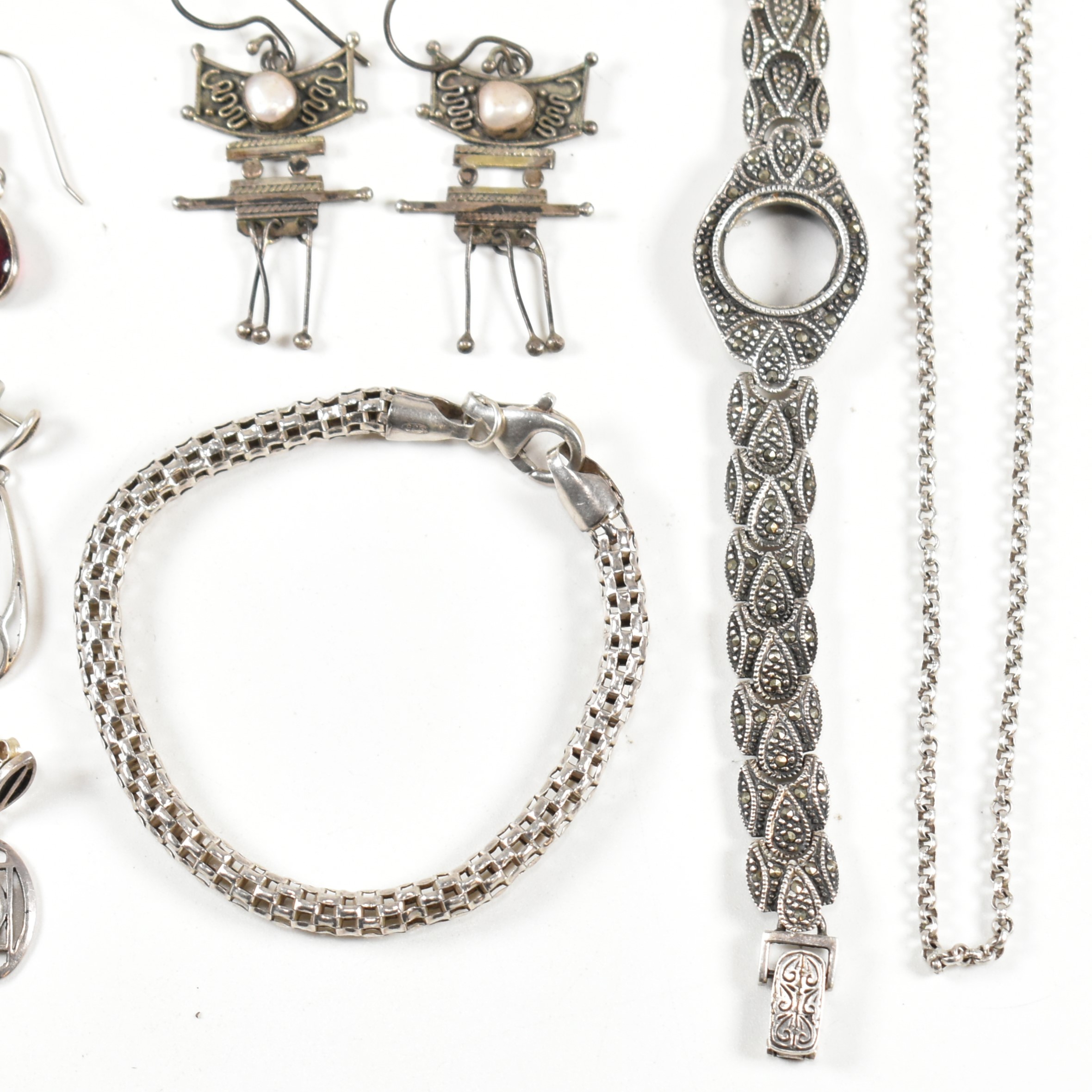 COLLECTION OF SILVER & GEM SET JEWELLERY - Image 3 of 7