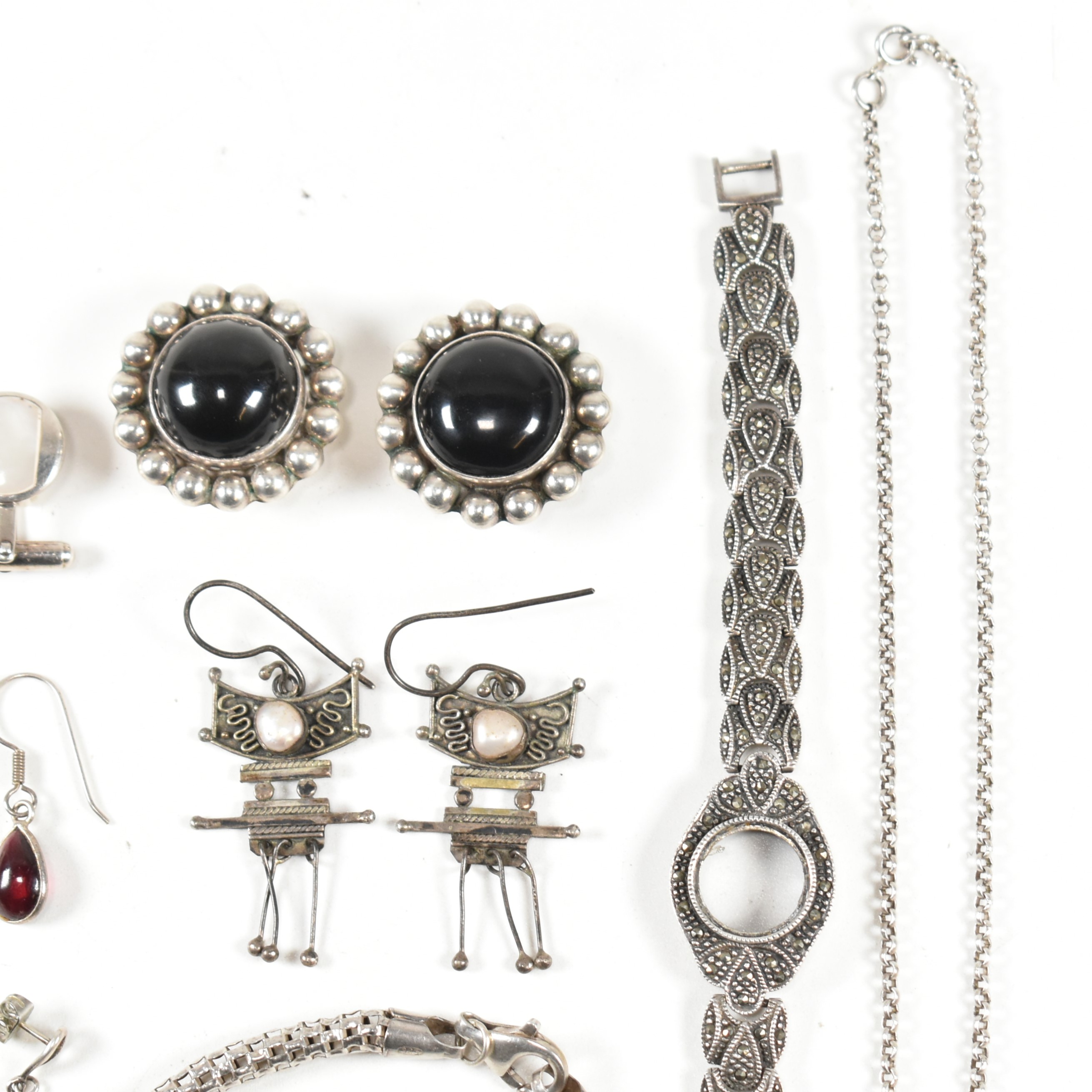 COLLECTION OF SILVER & GEM SET JEWELLERY - Image 2 of 7