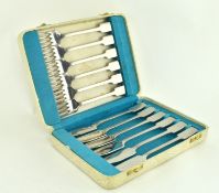 VINERS OF SHEFFIELD - CASED STAINLESS STEEL KNIVES & FORKS