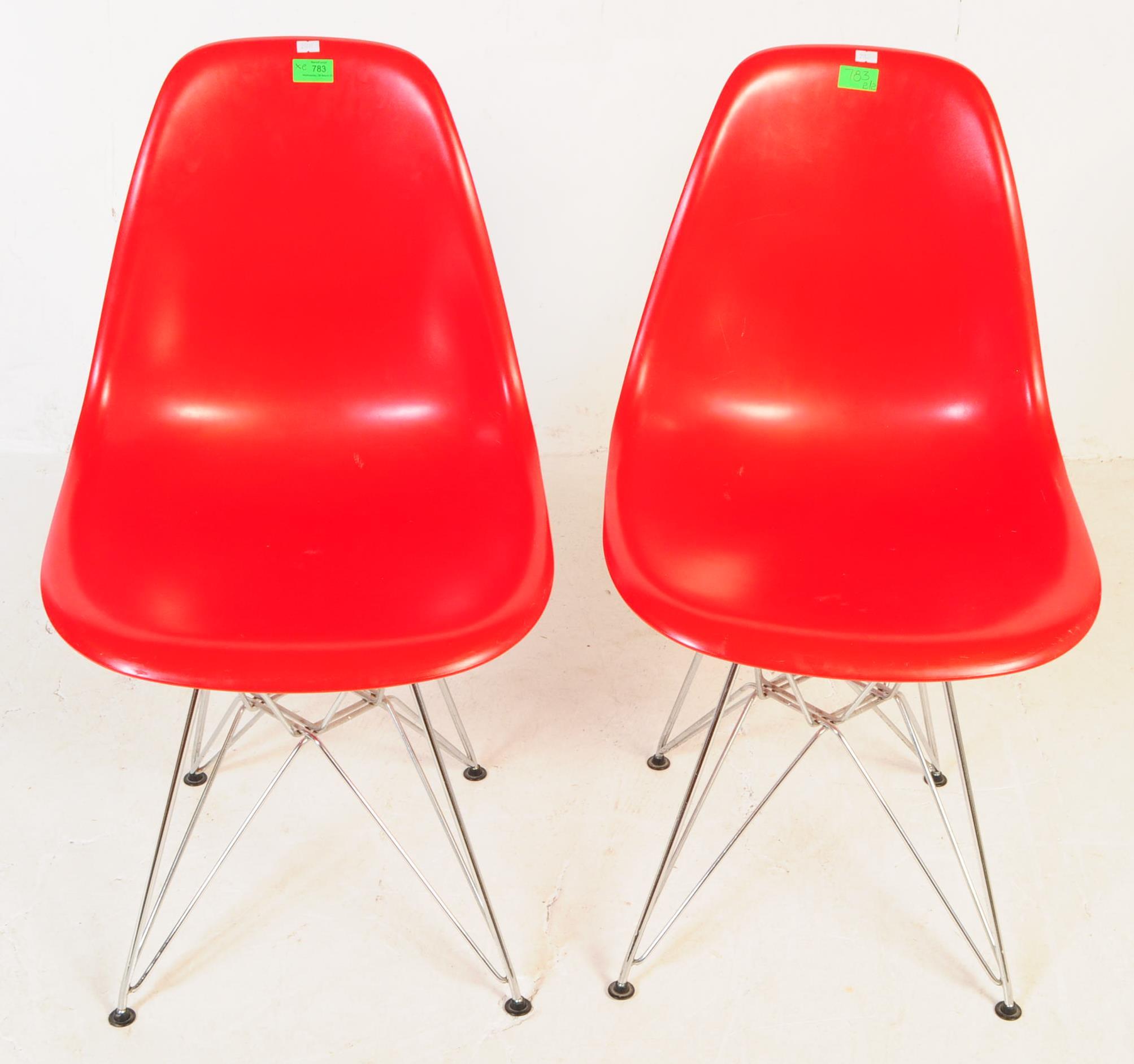 MATCHING PAIR OF CONTEMPORARY DSW STYLE CHAIRS - Image 5 of 5
