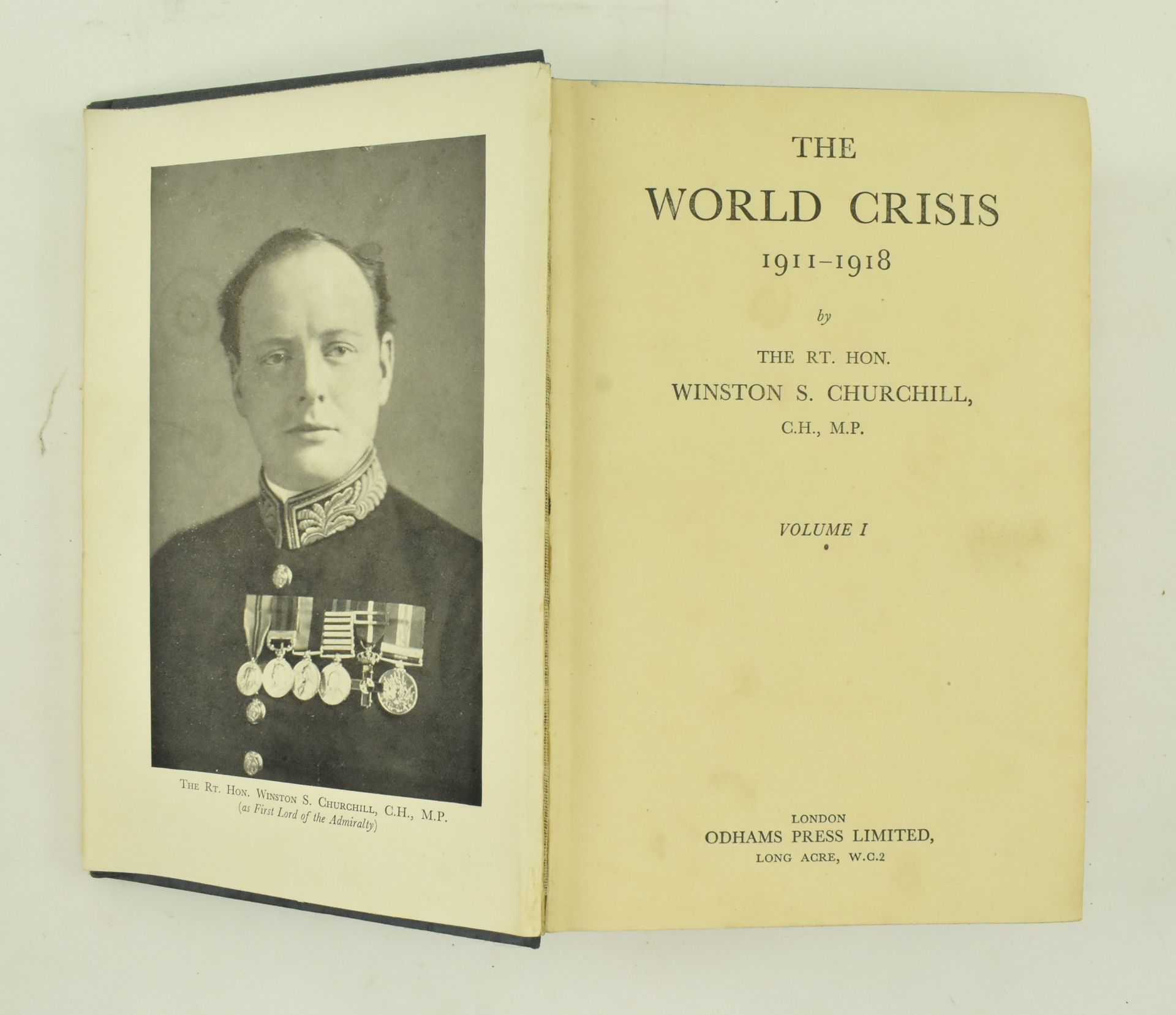 WWI INTEREST. COLLECTION OF SIX BOOKS ON THE GREAT WAR - Image 4 of 11